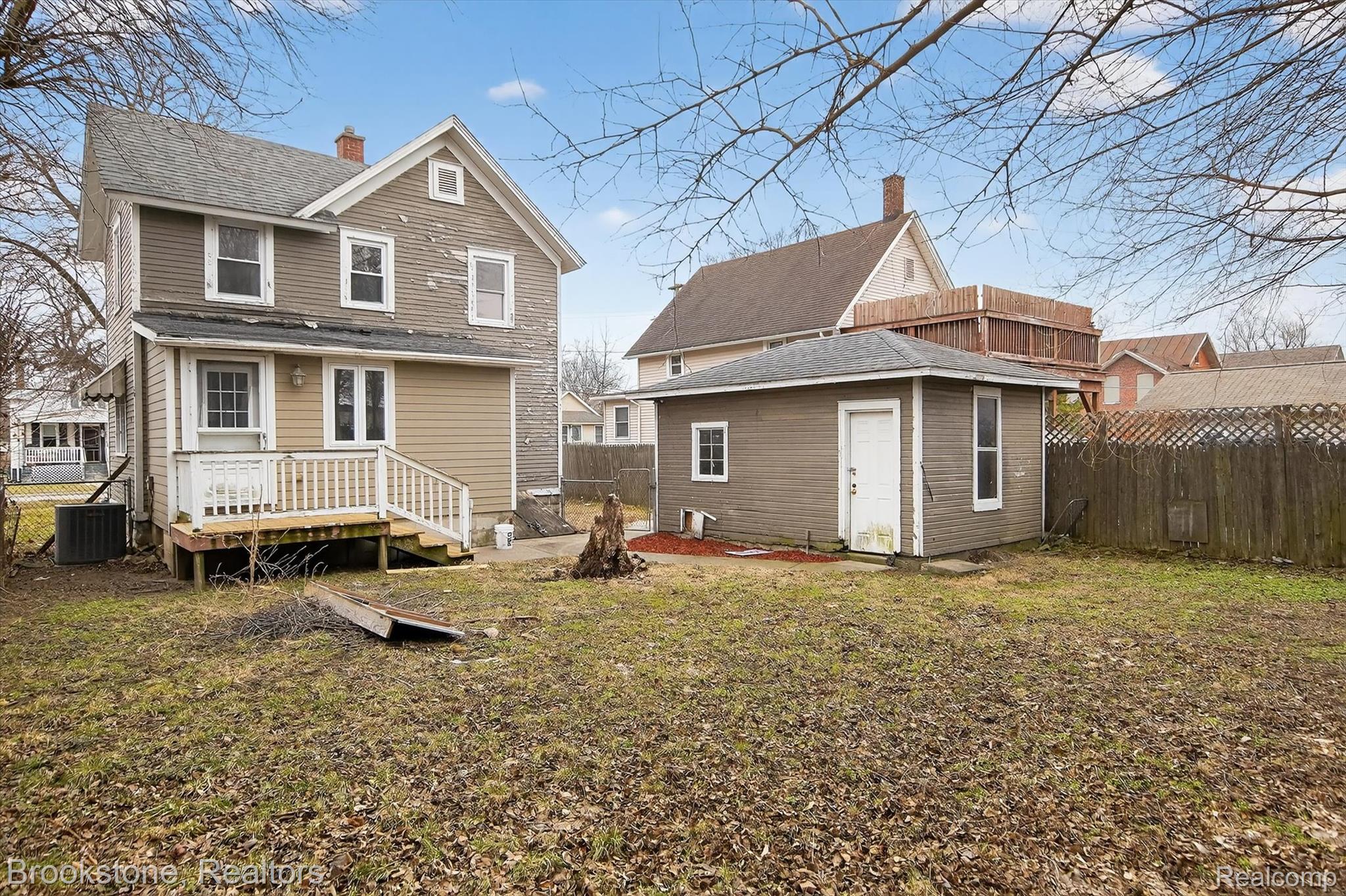 812 Bacon Street