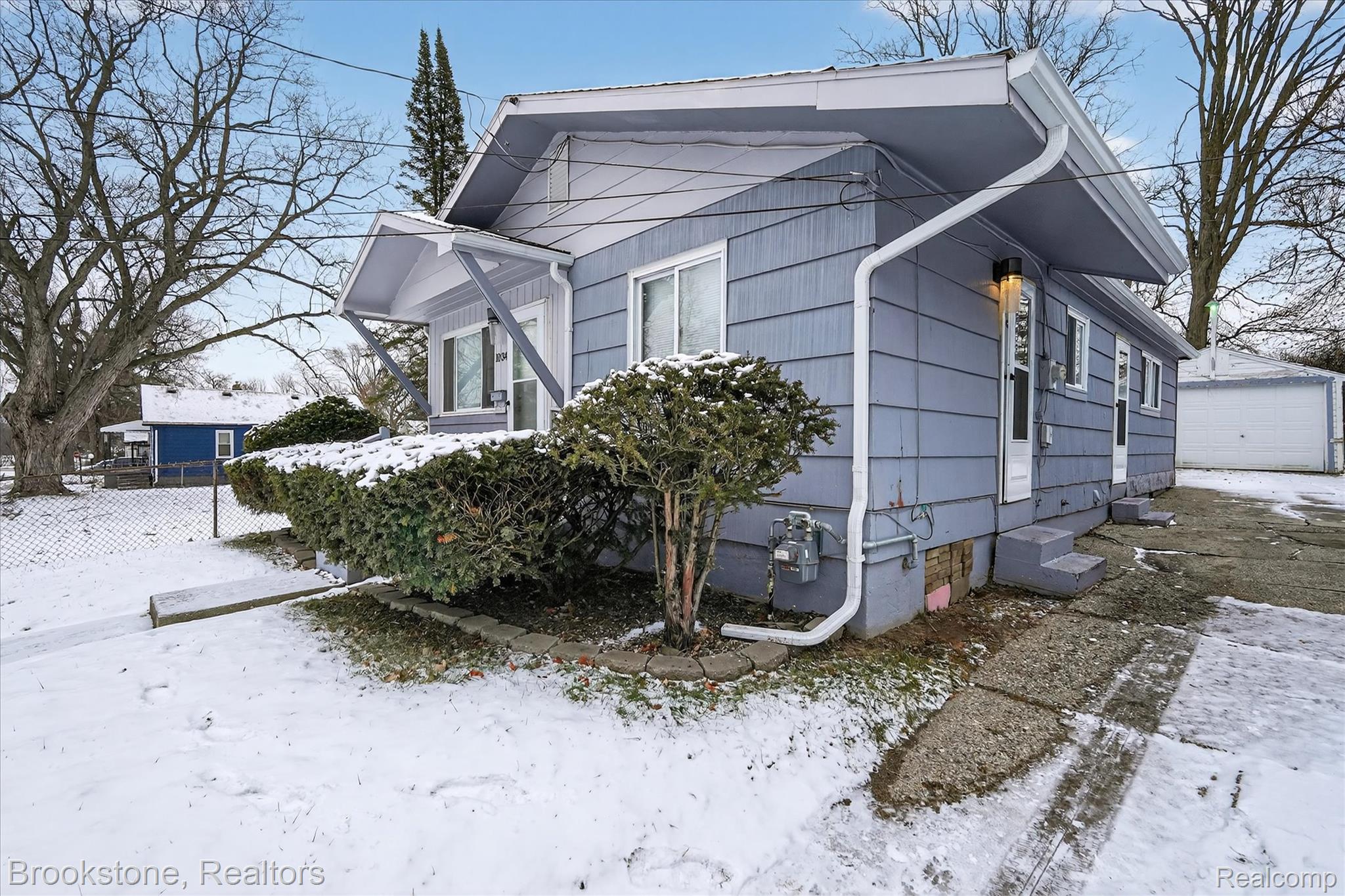 1034 E Alma Avenue