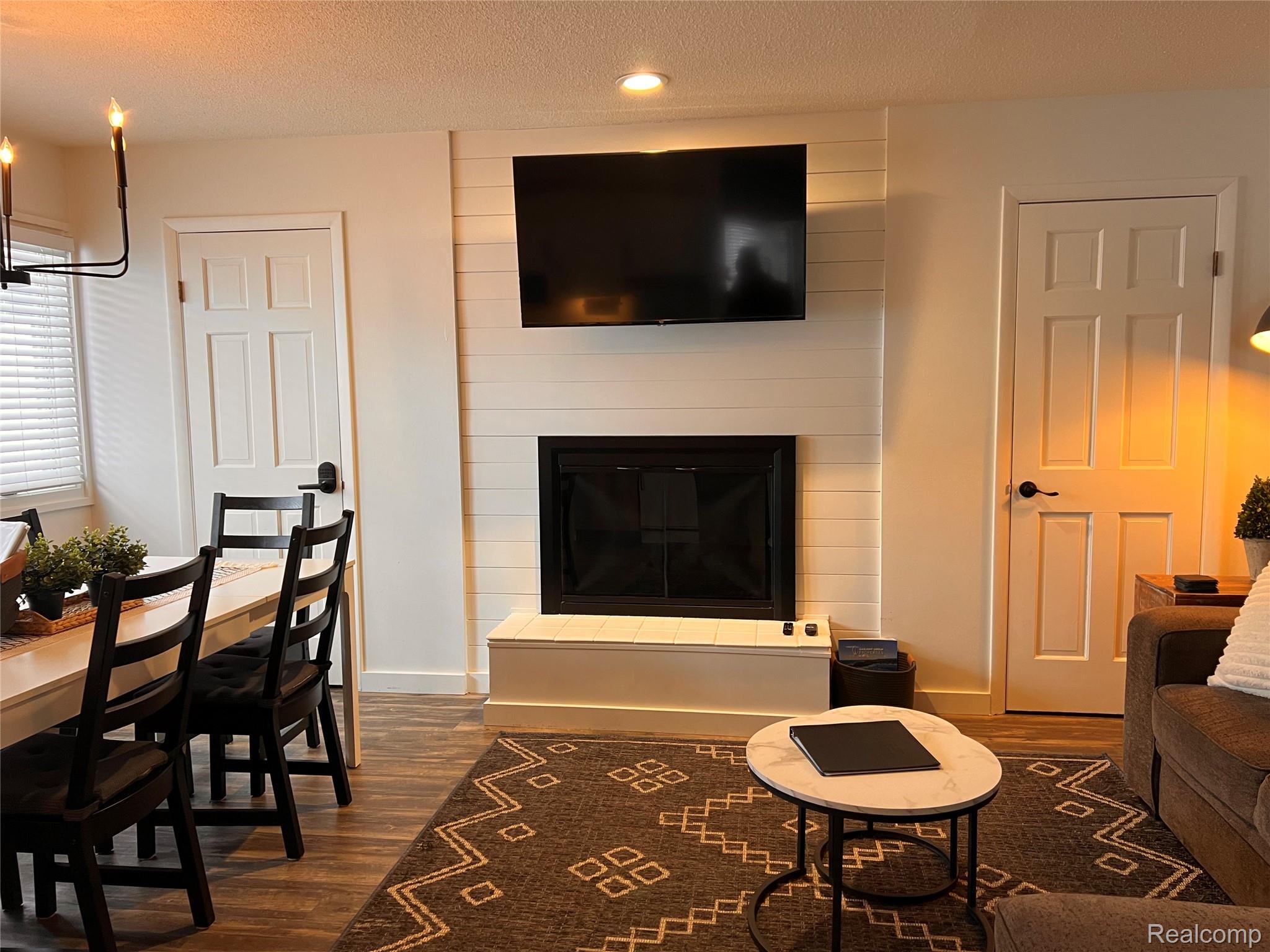 2611 Condo Loop 545