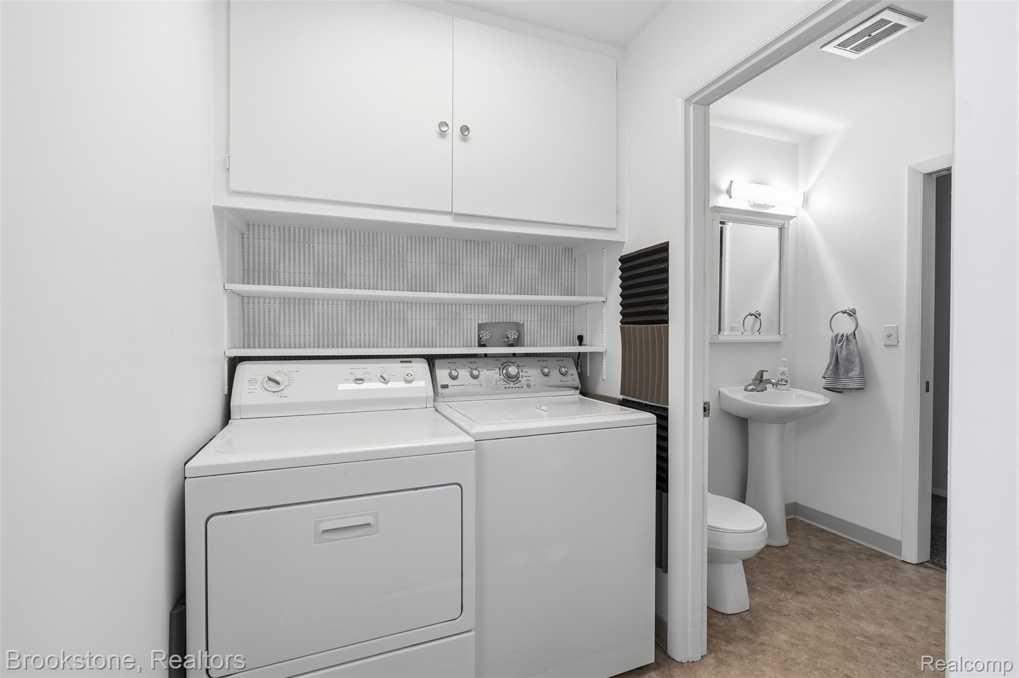 12 Iota Place