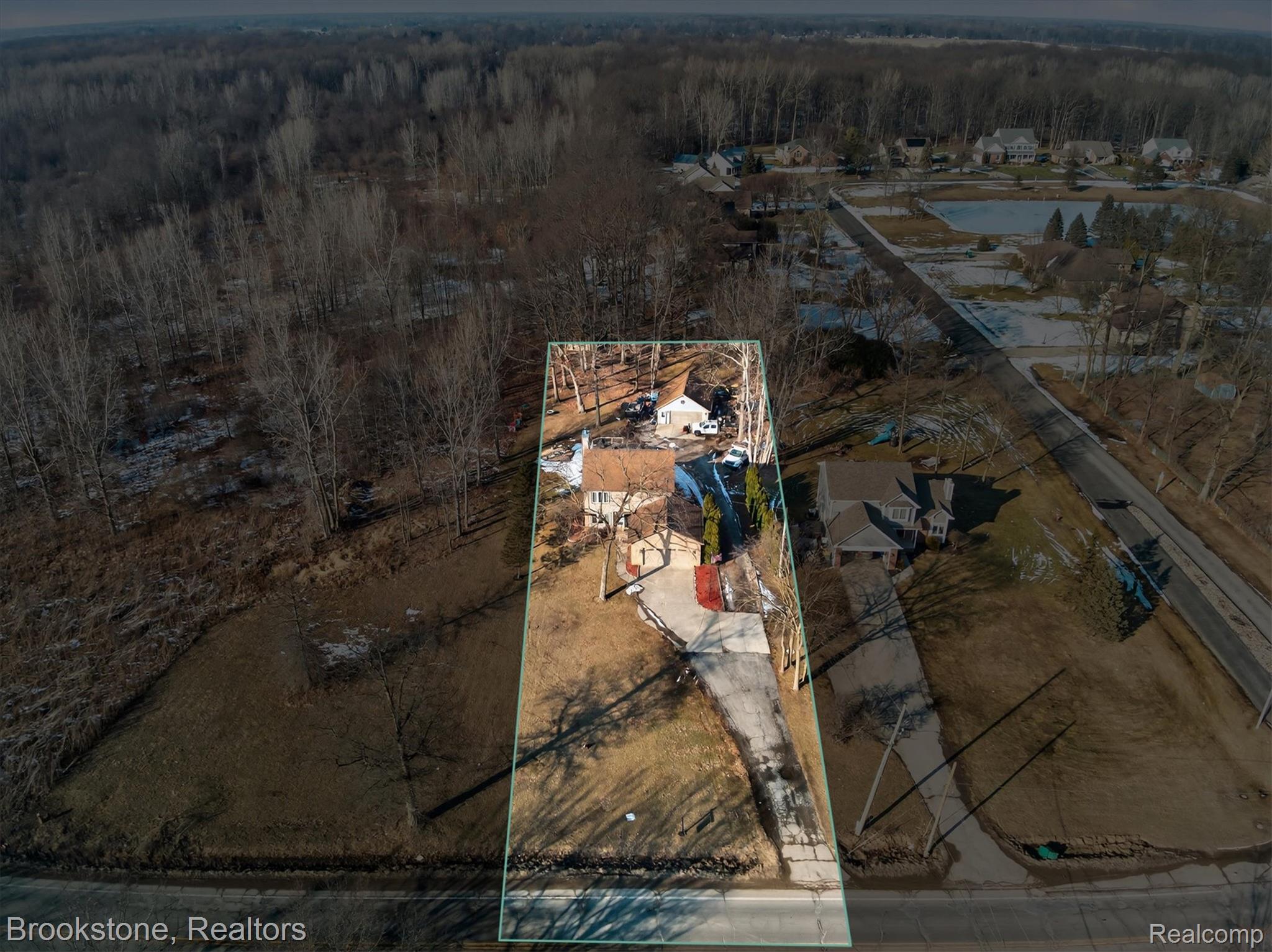 1980 Oakville Waltz Road