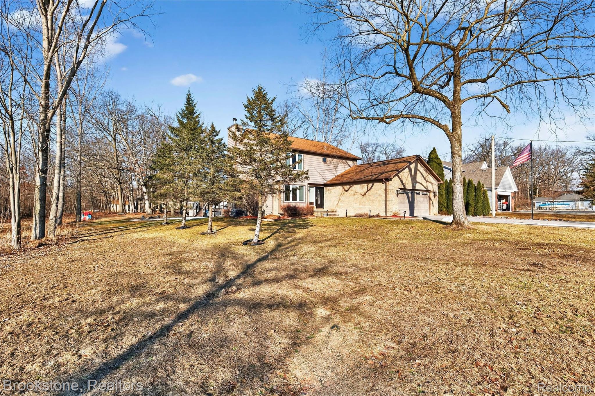 1980 Oakville Waltz Road