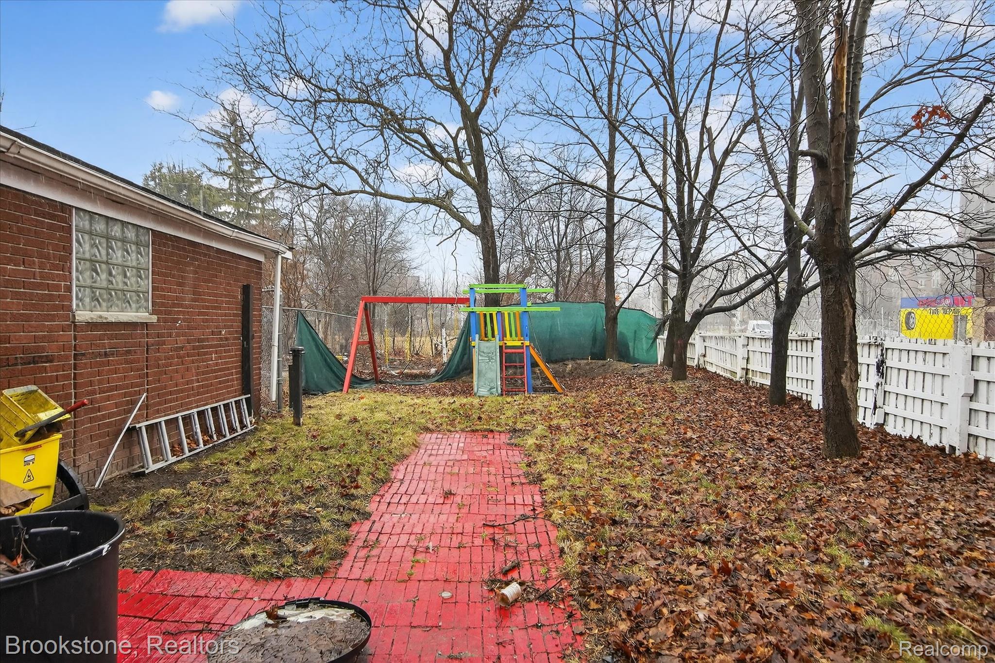 2555 W Boston Boulevard
