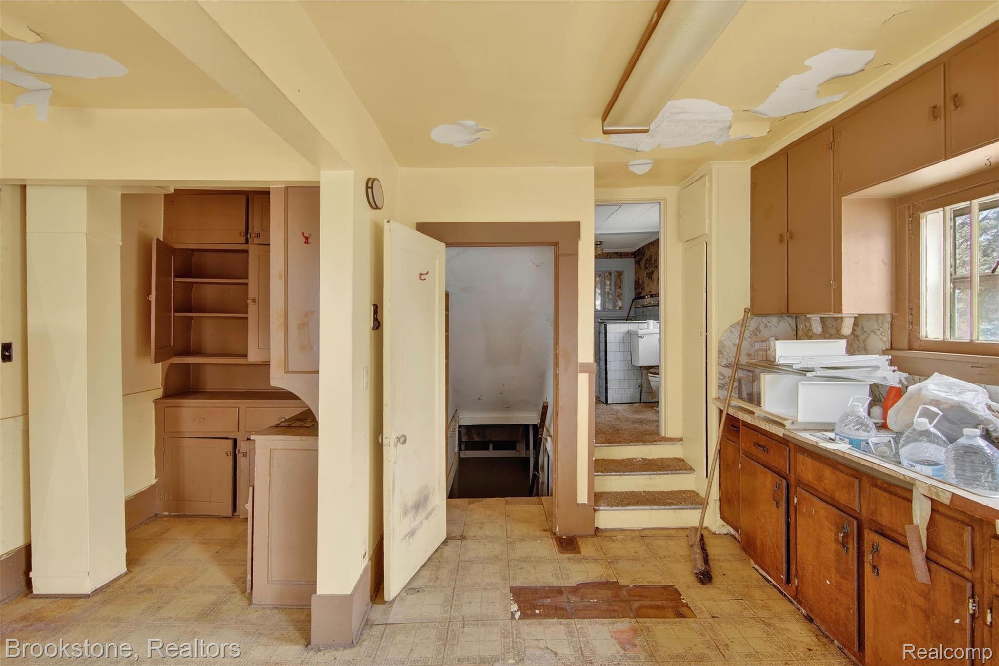 319 Homecrest Road
