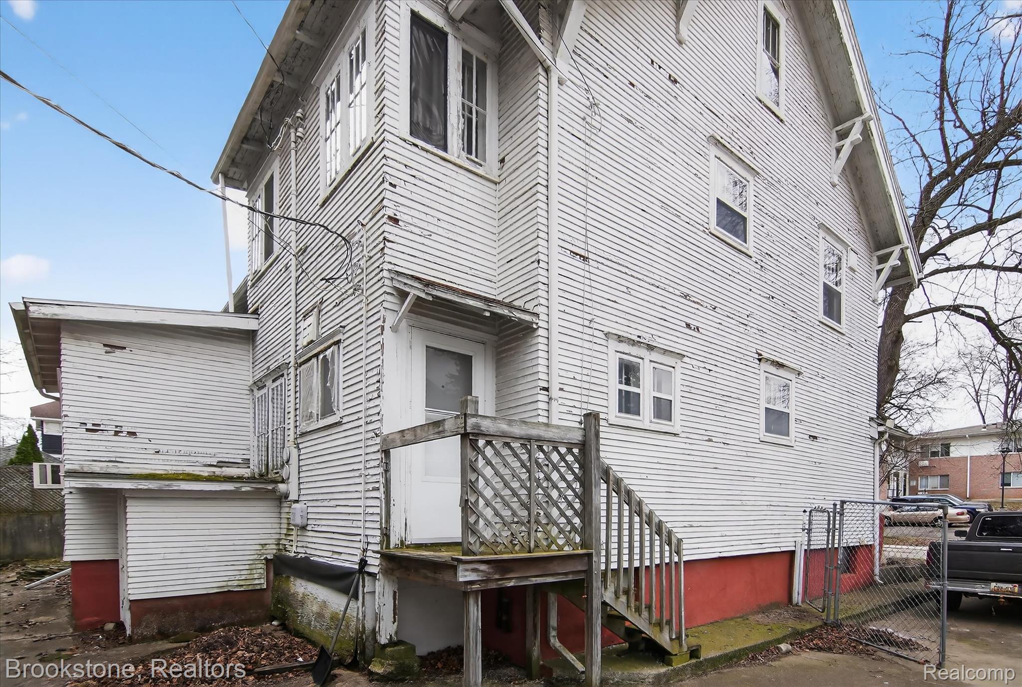 319 Homecrest Road