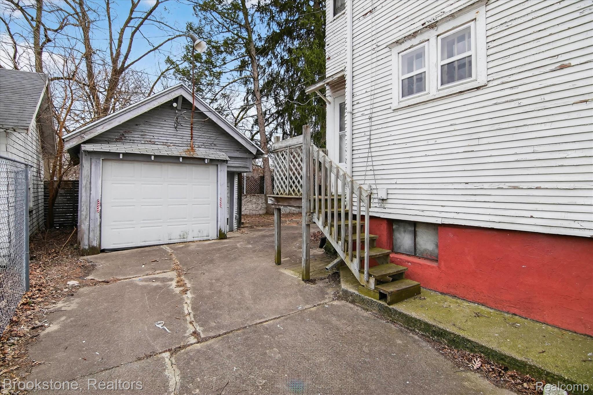 319 Homecrest Road