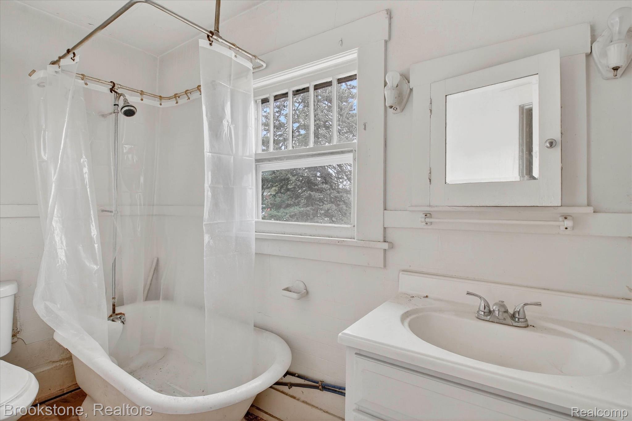 319 Homecrest Road