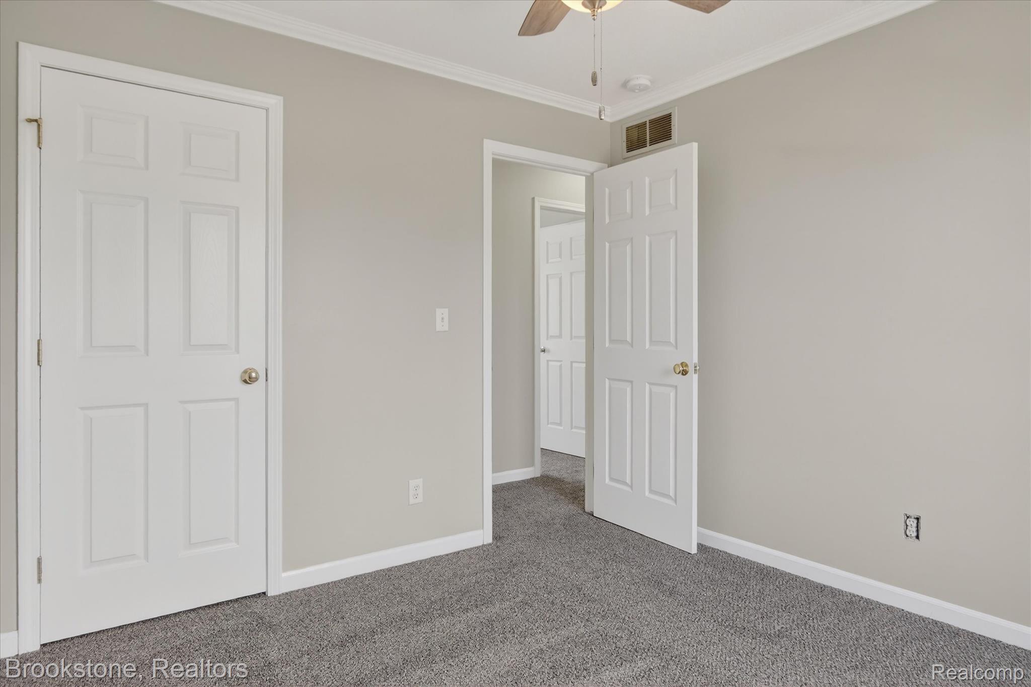 116 Maple Boulevard