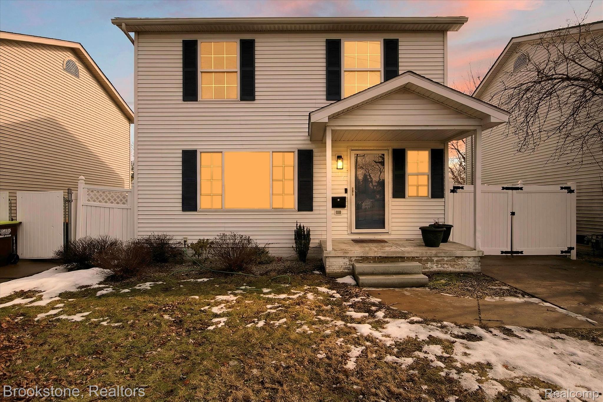116 Maple Boulevard