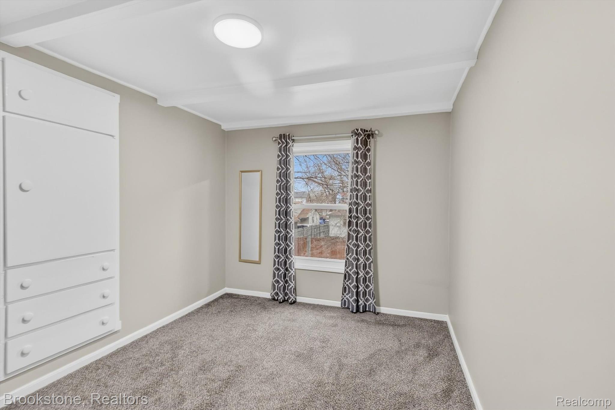 32260 Oscoda Court