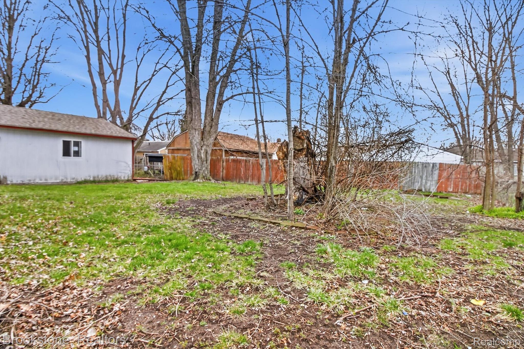 32260 Oscoda Court