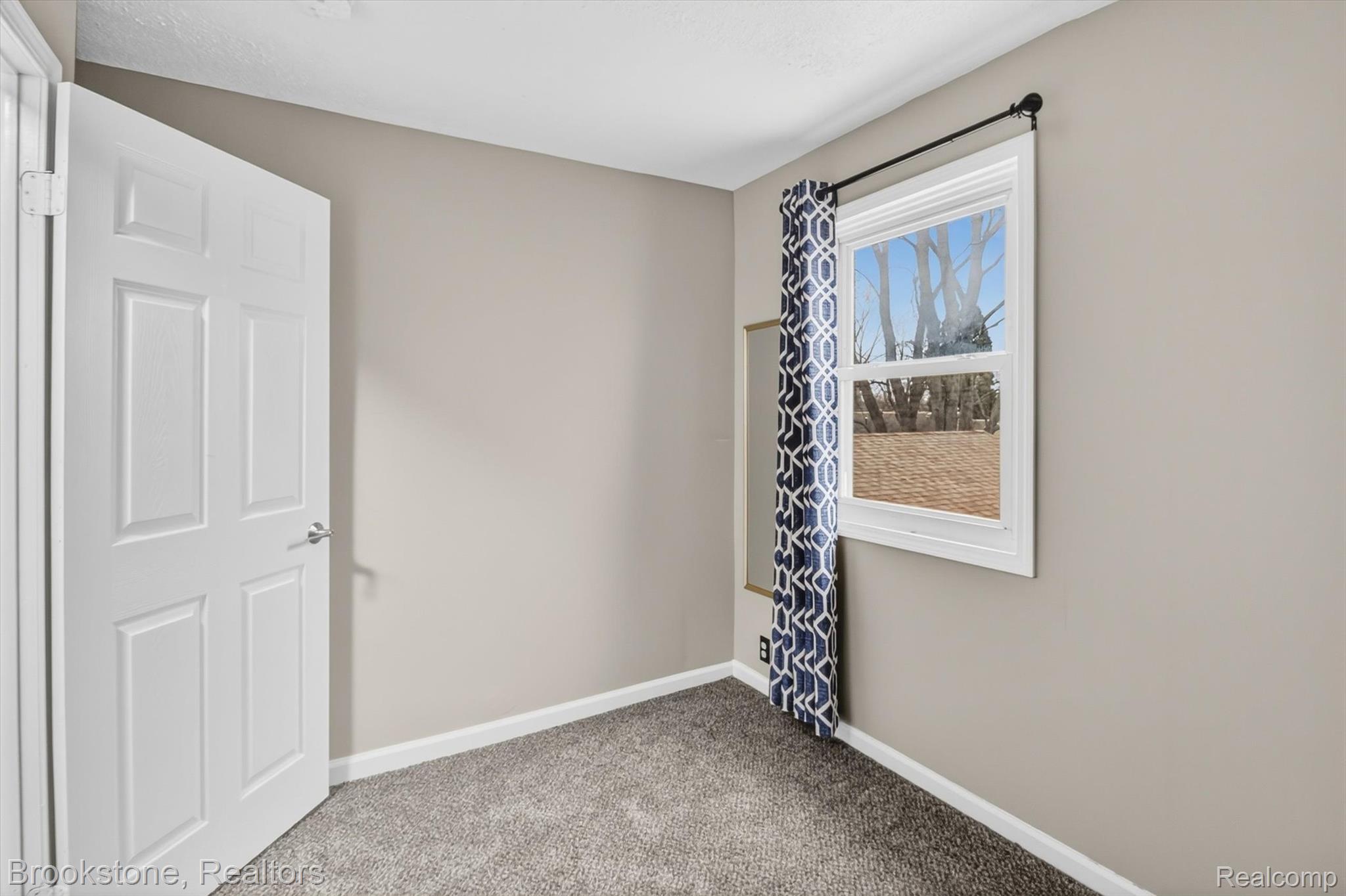 32260 Oscoda Court