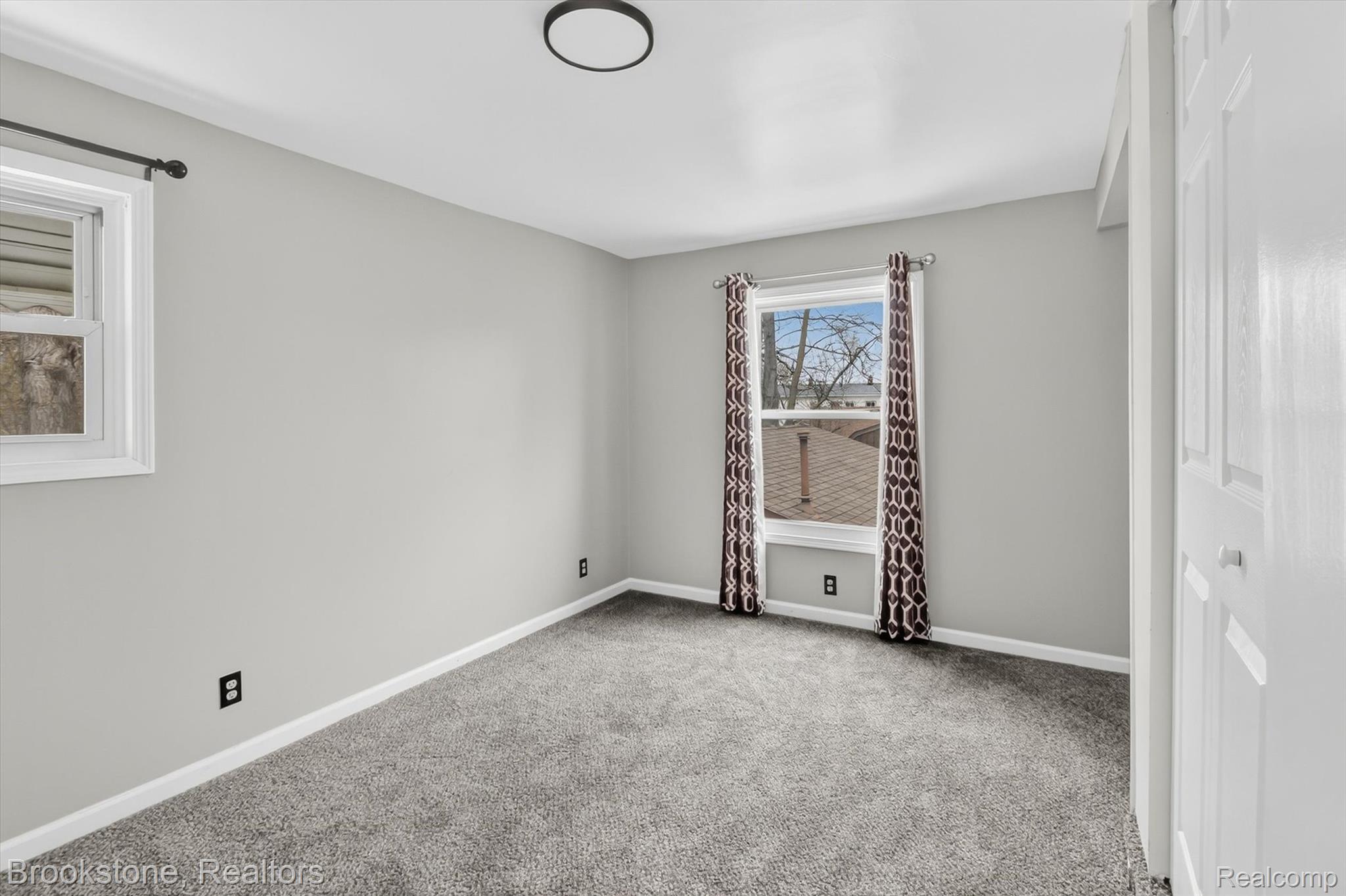 32260 Oscoda Court