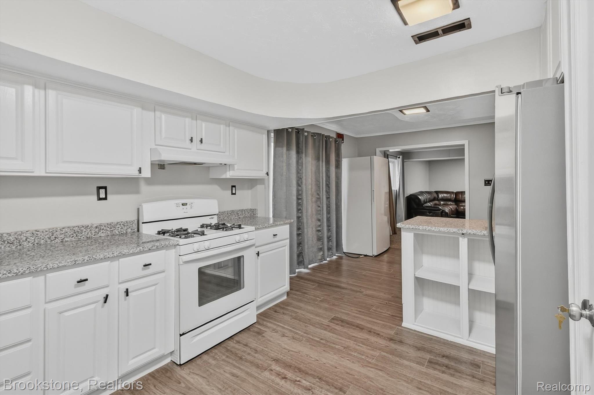 32260 Oscoda Court