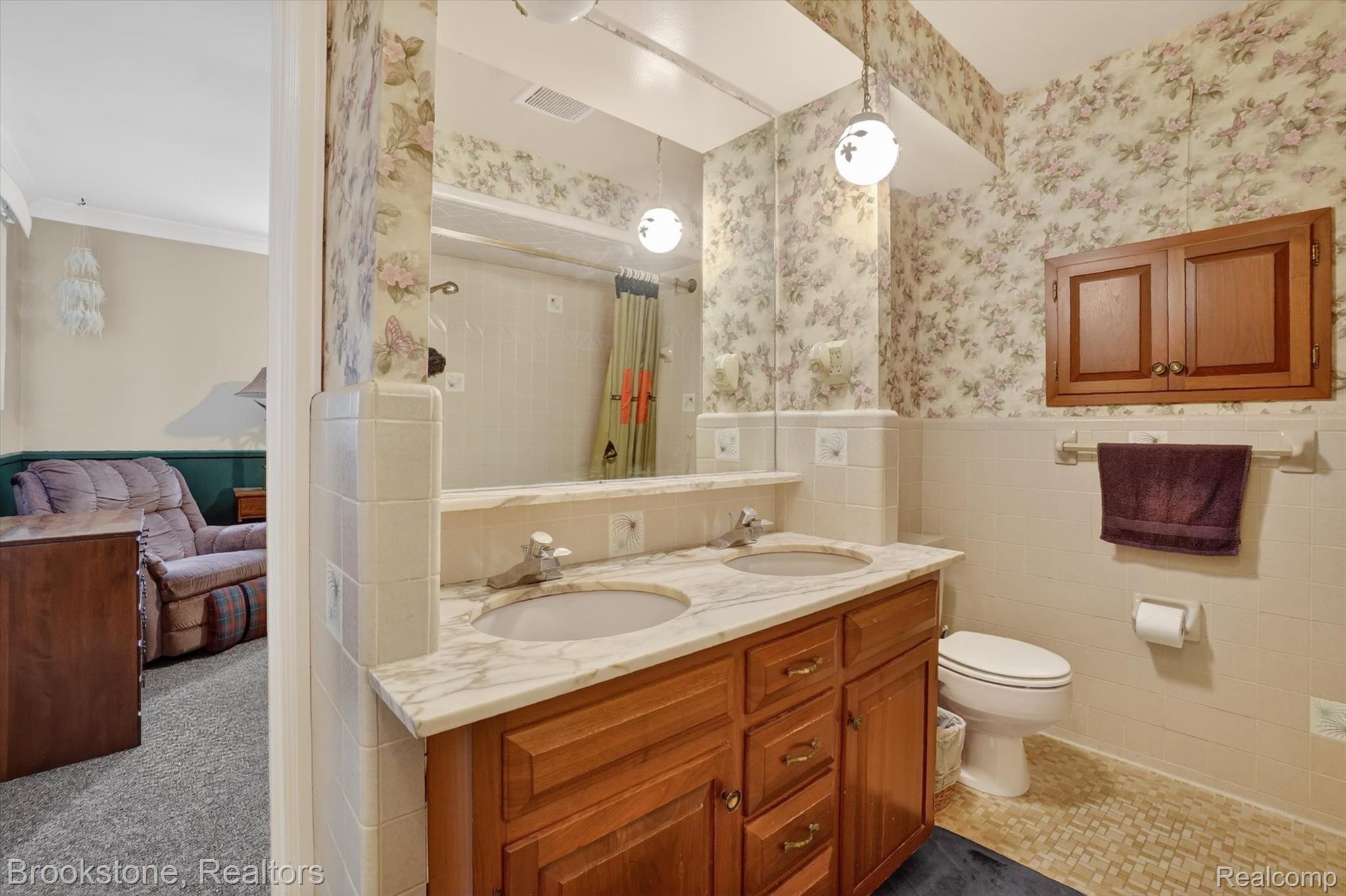 11080 Lapeer Road