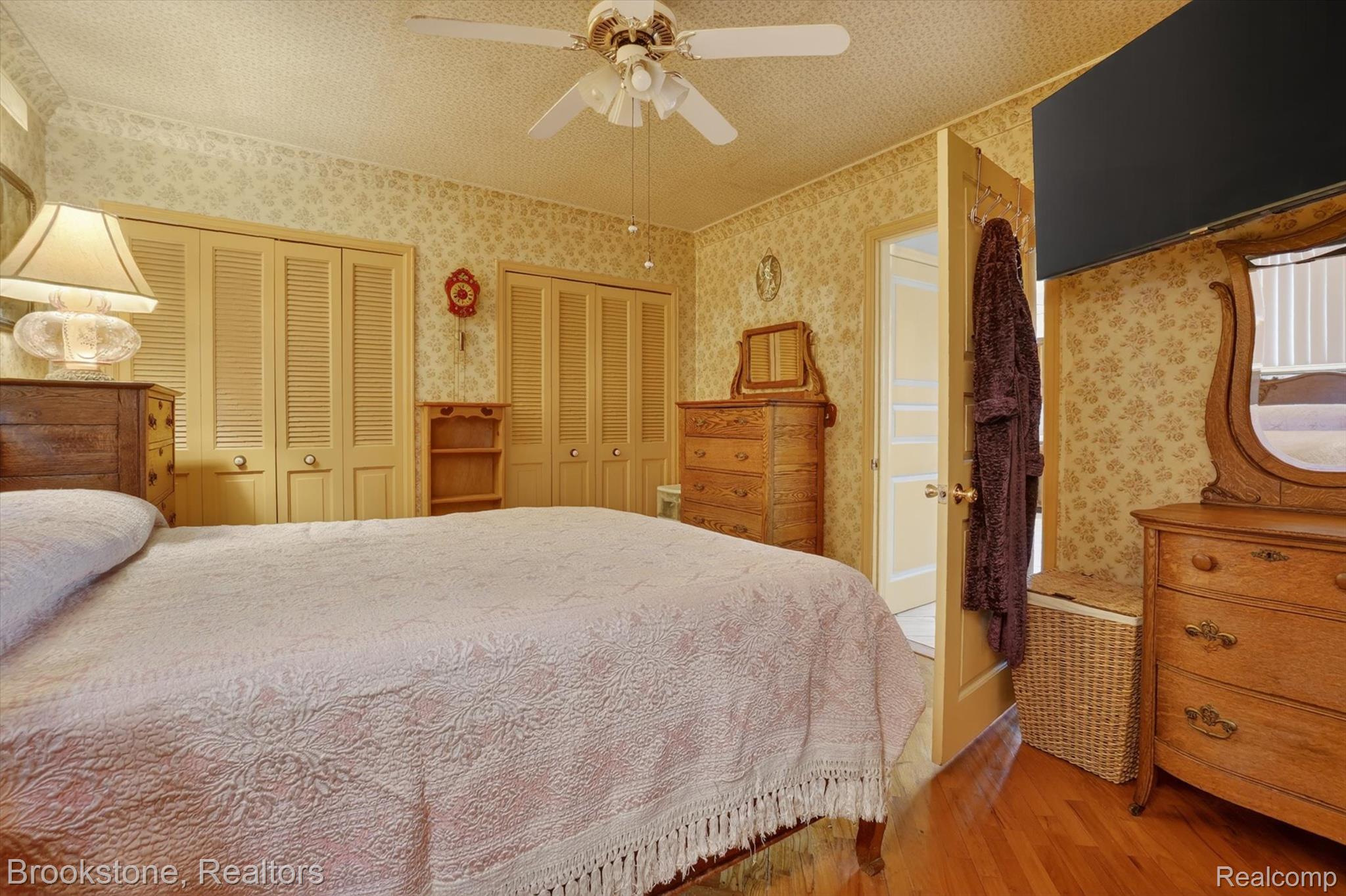 11080 Lapeer Road