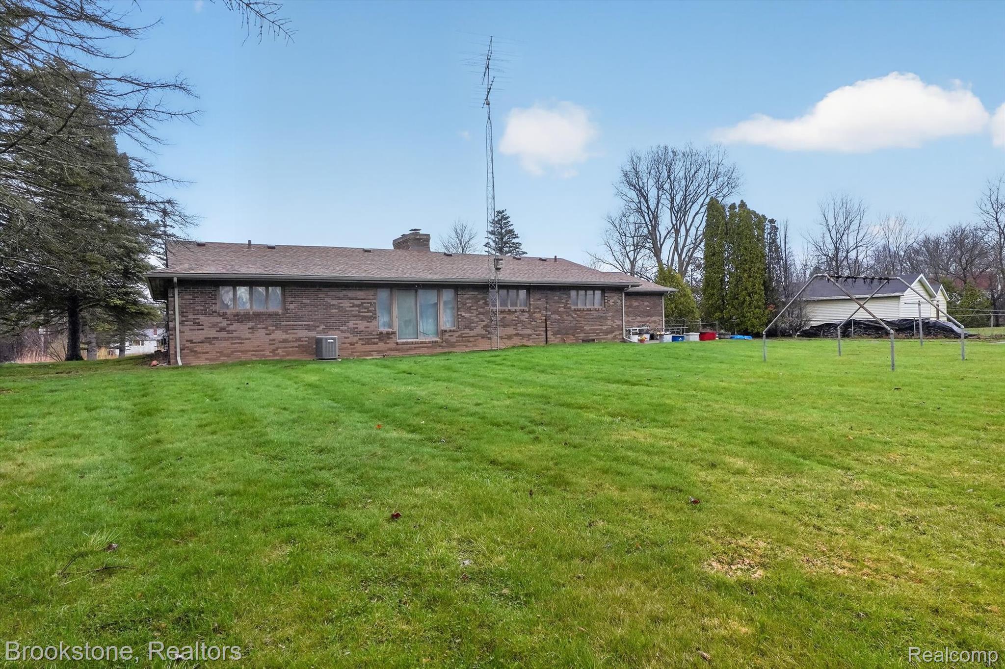 11080 Lapeer Road