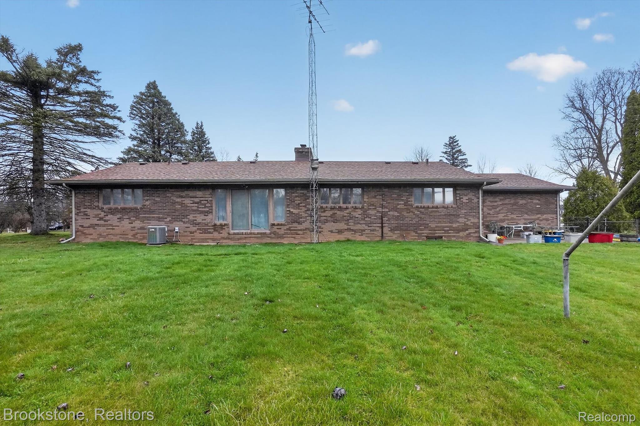11080 Lapeer Road