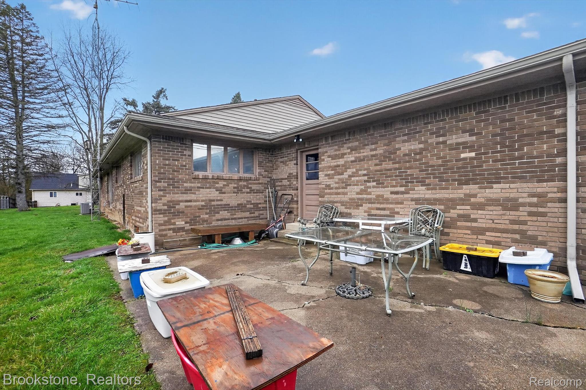 11080 Lapeer Road