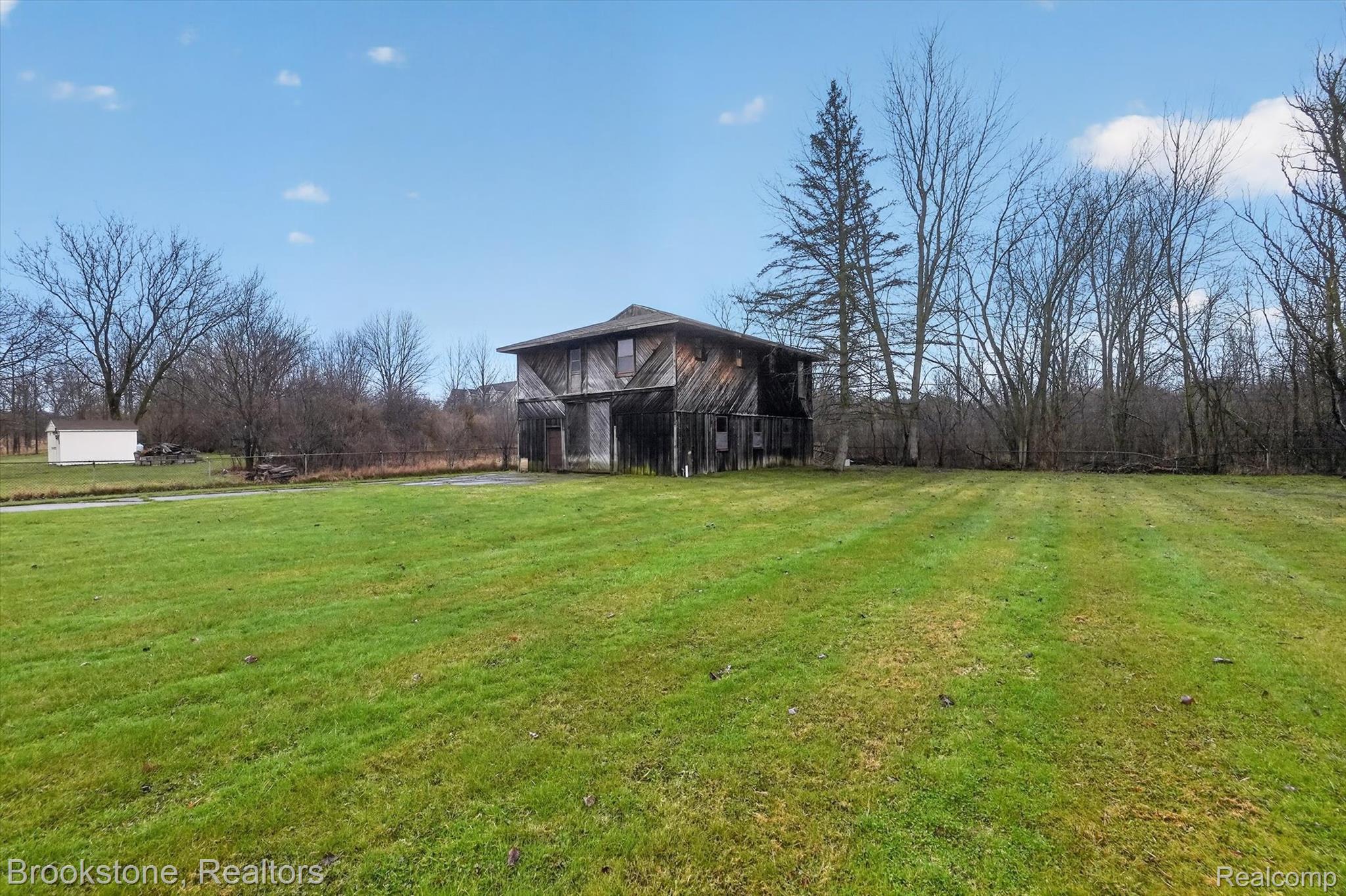 11080 Lapeer Road