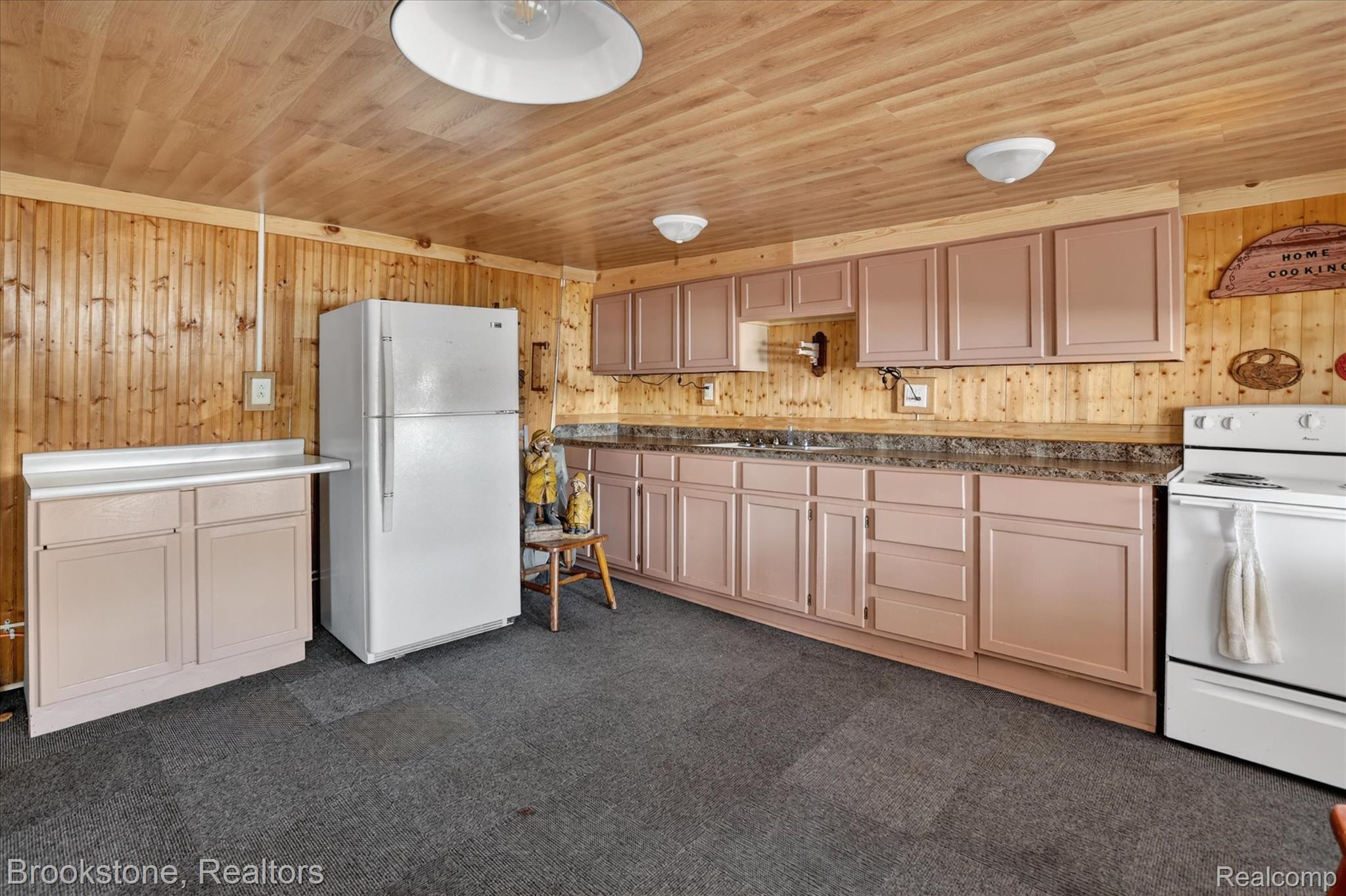 6571 Sherman Drive
