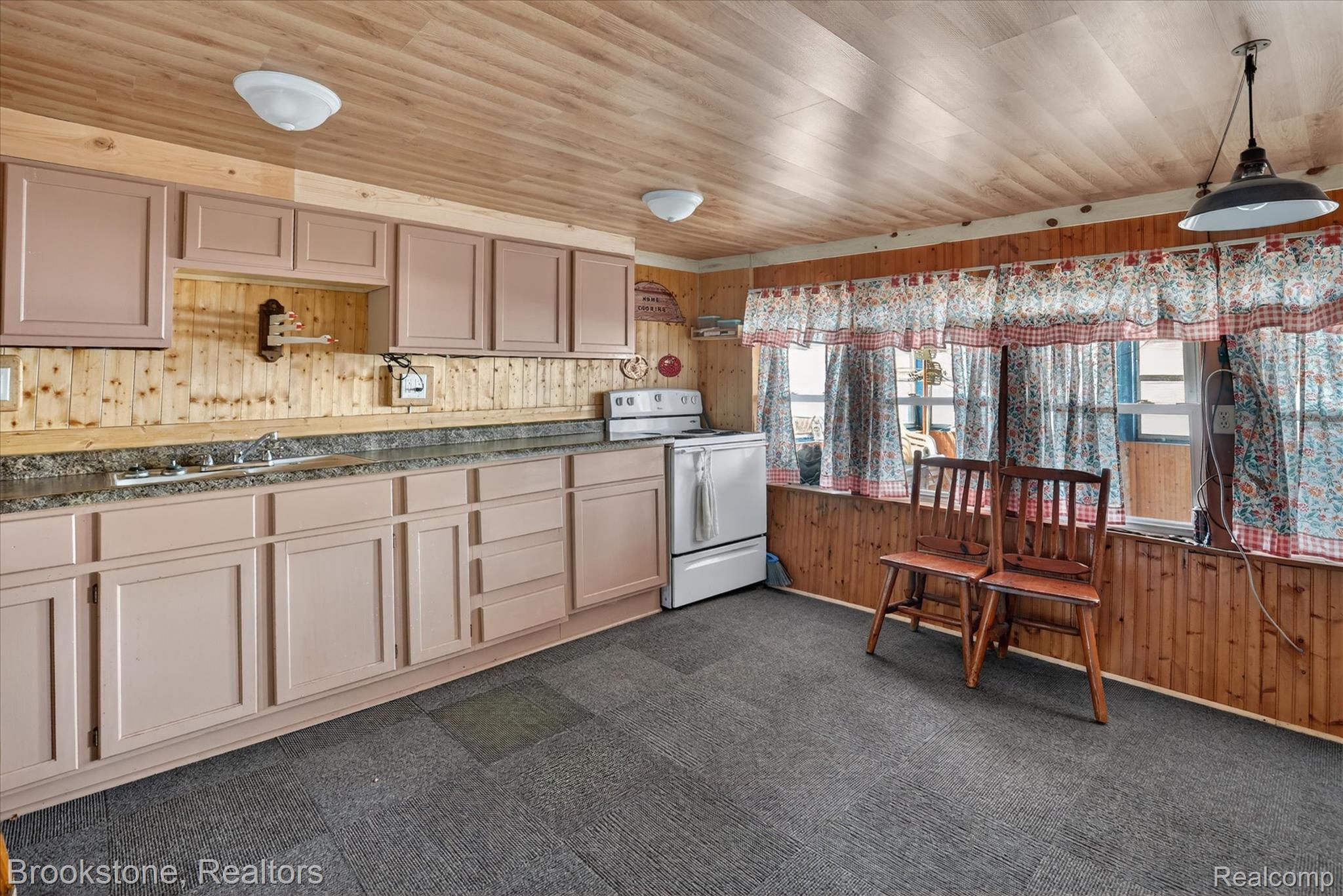 6571 Sherman Drive