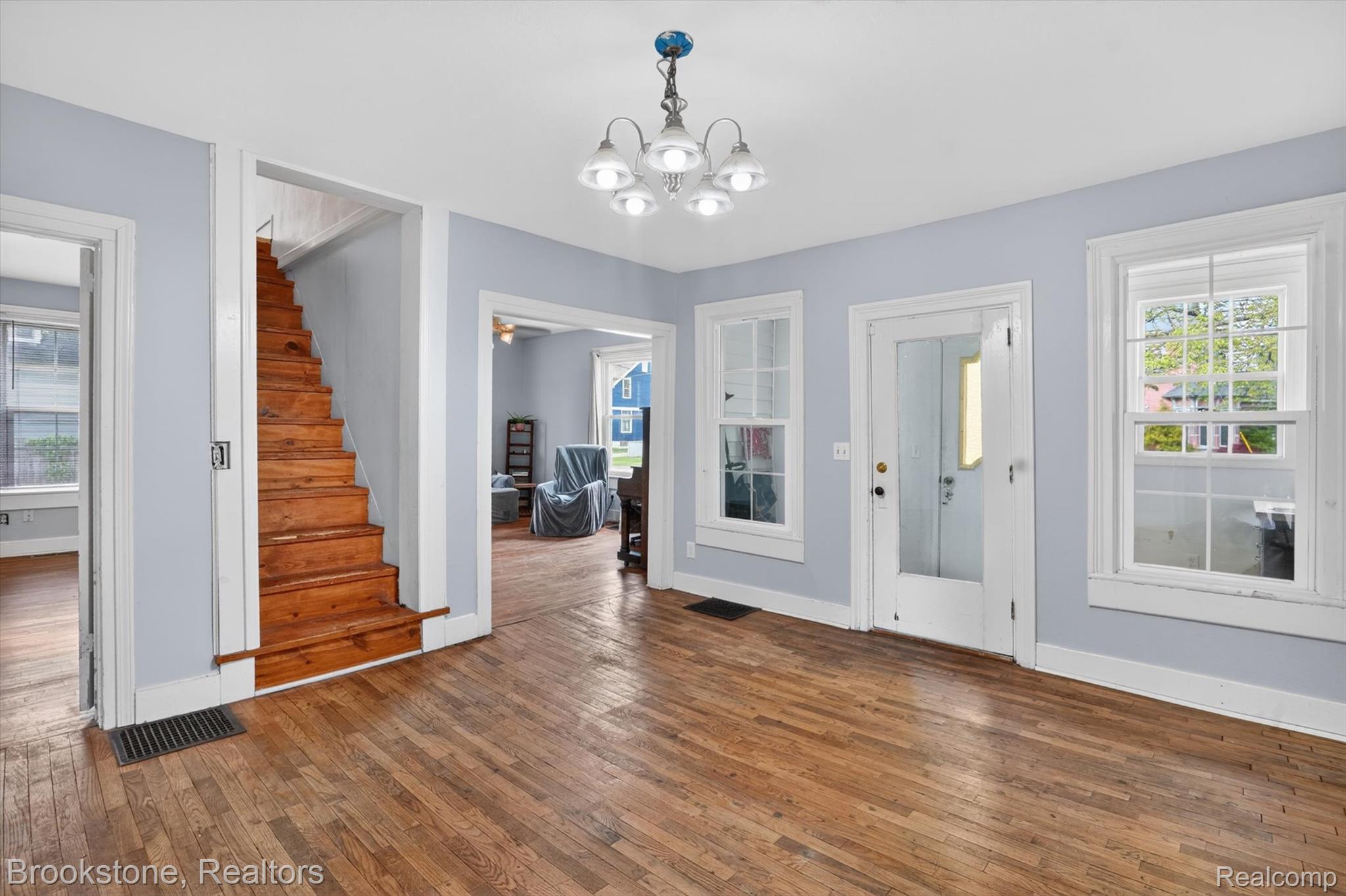 101 S East Street