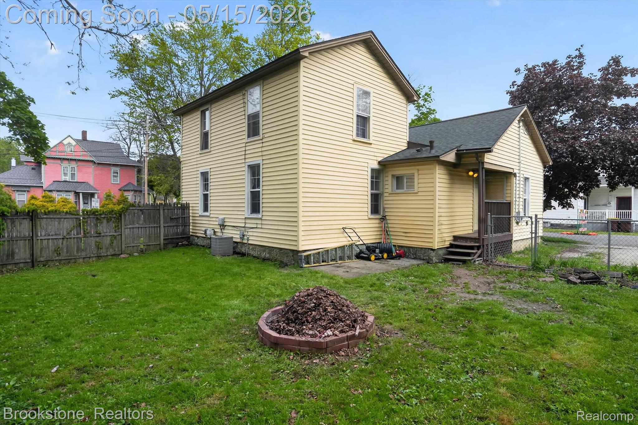 101 S East Street