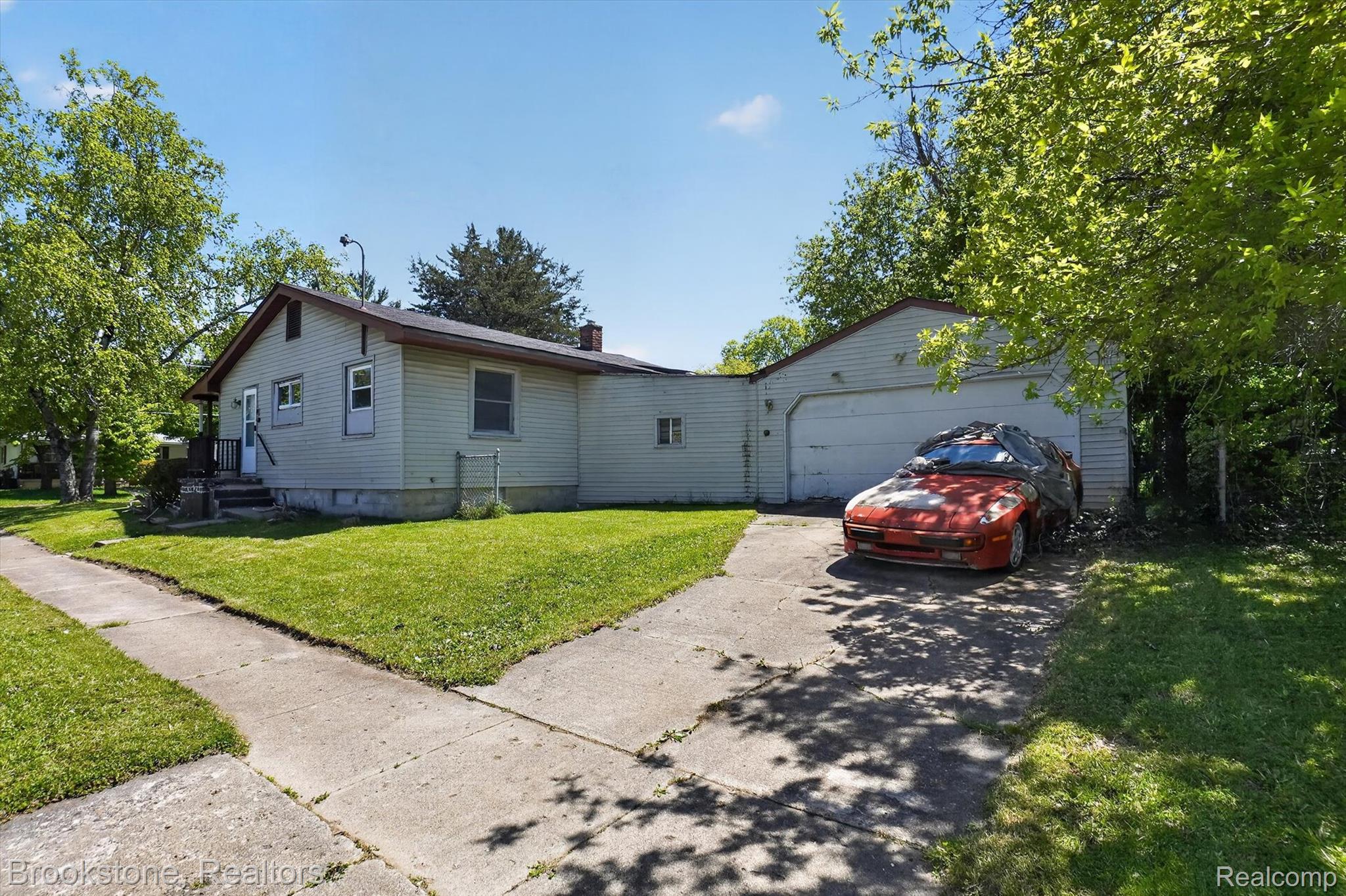 3921 Kellar Avenue