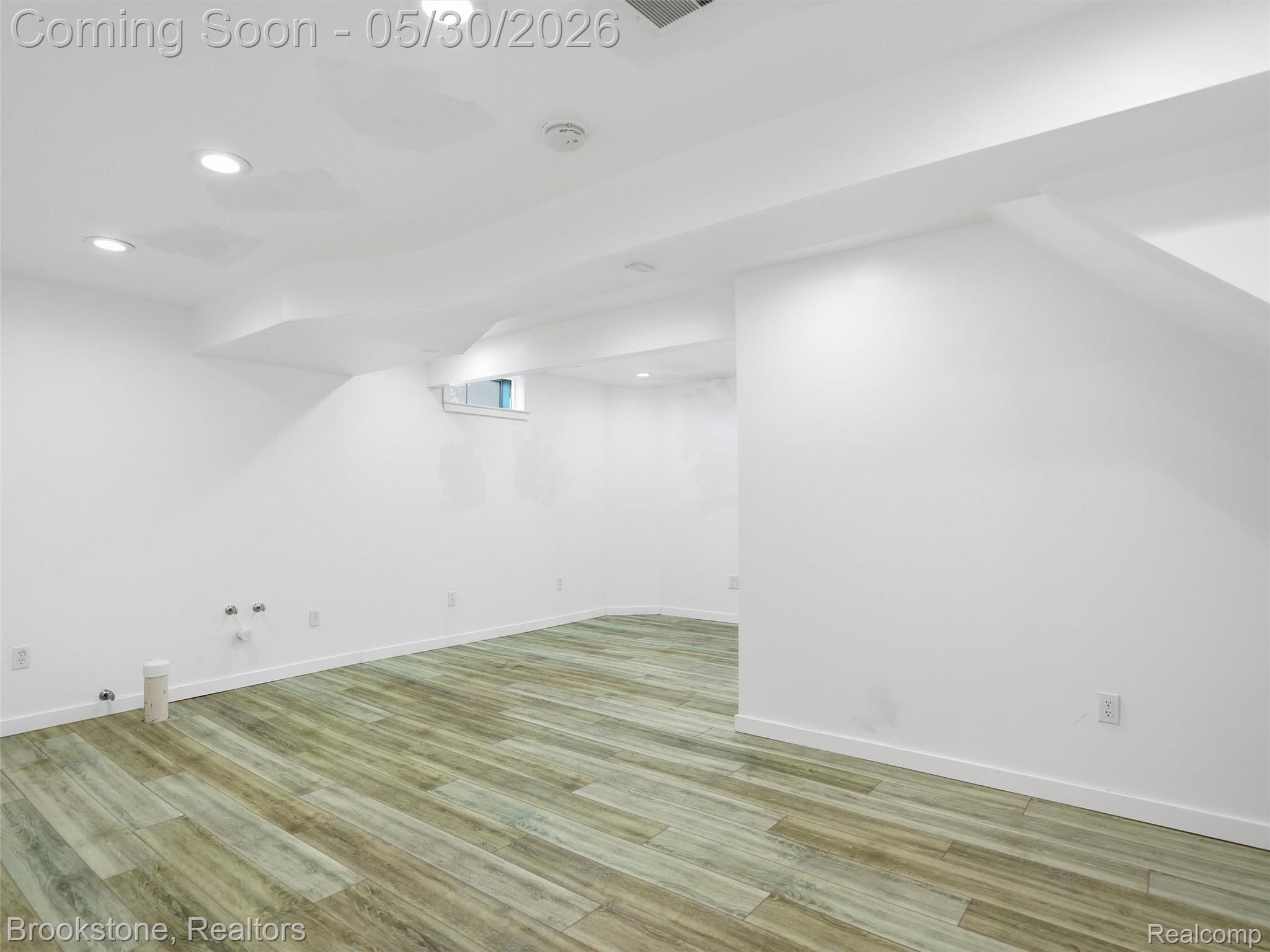 7271 Ray Road
