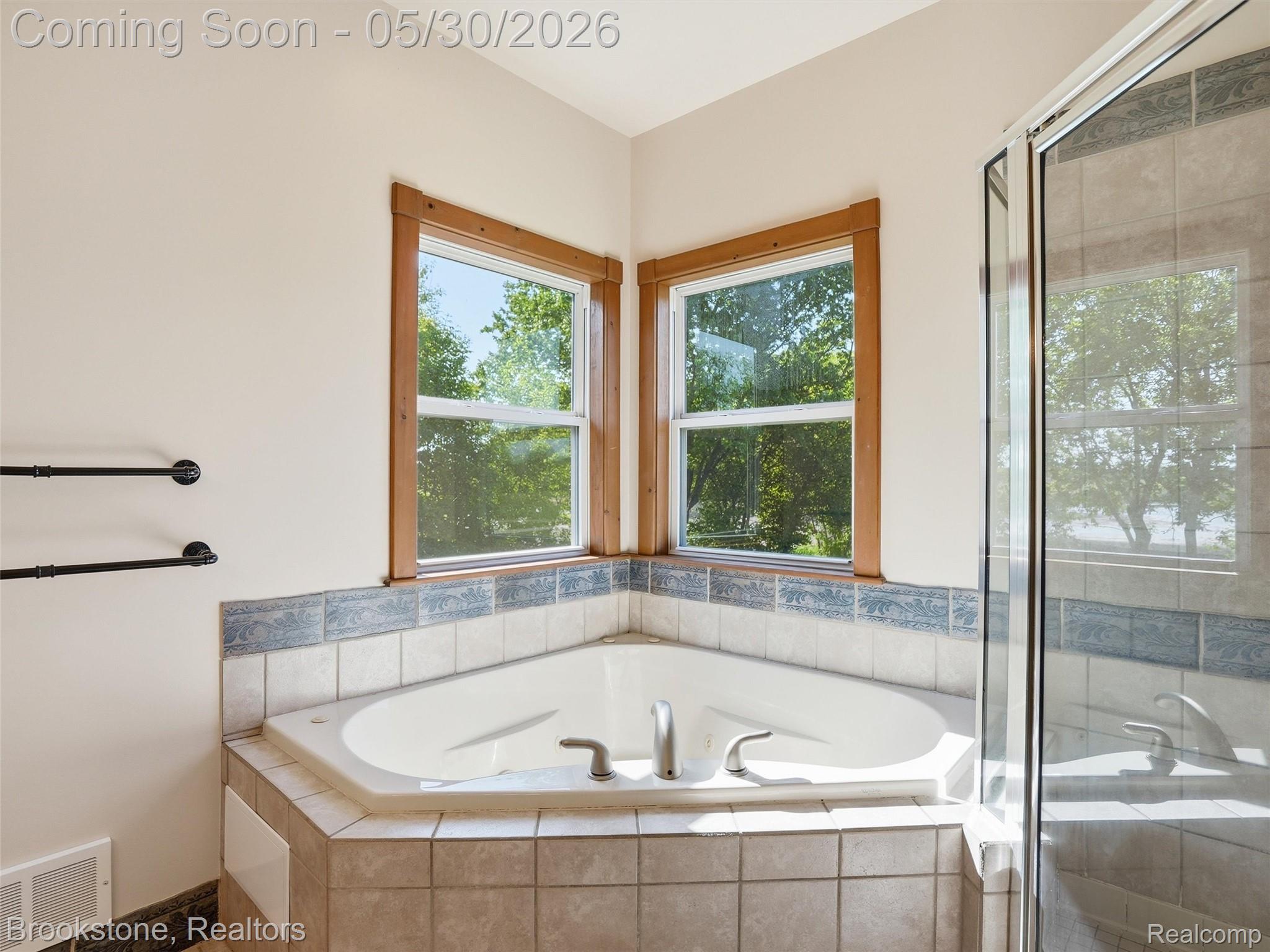 7271 Ray Road