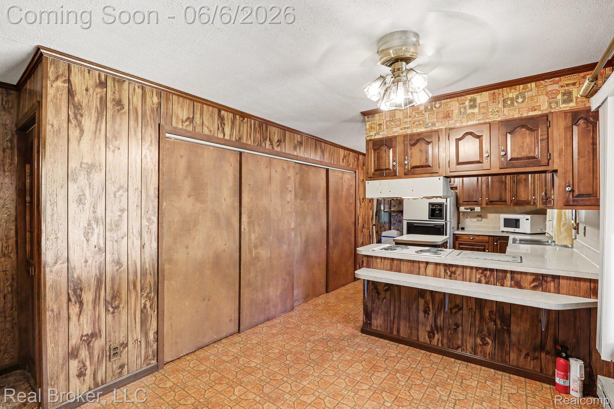 7860 Rynn Road