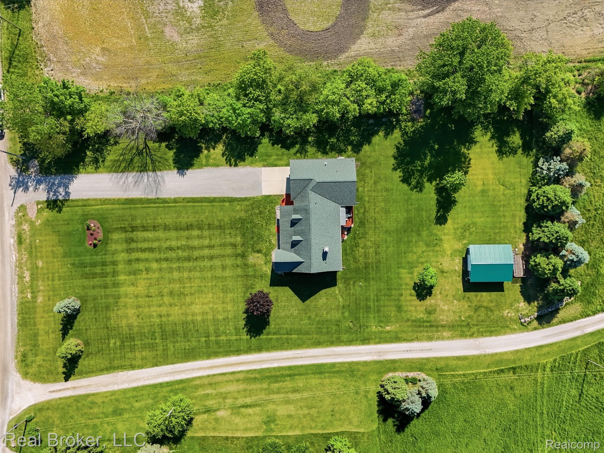 7271 Ray Road