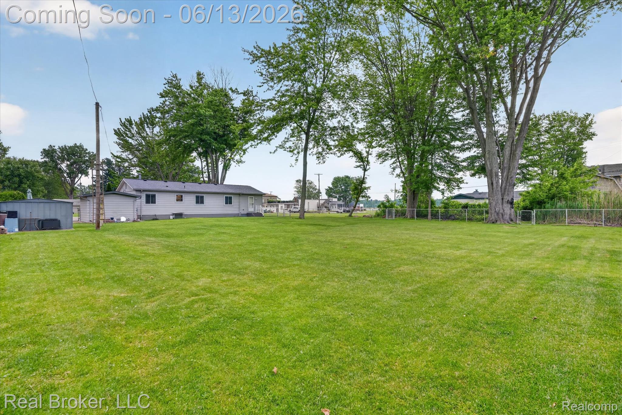 125 Maple Avenue