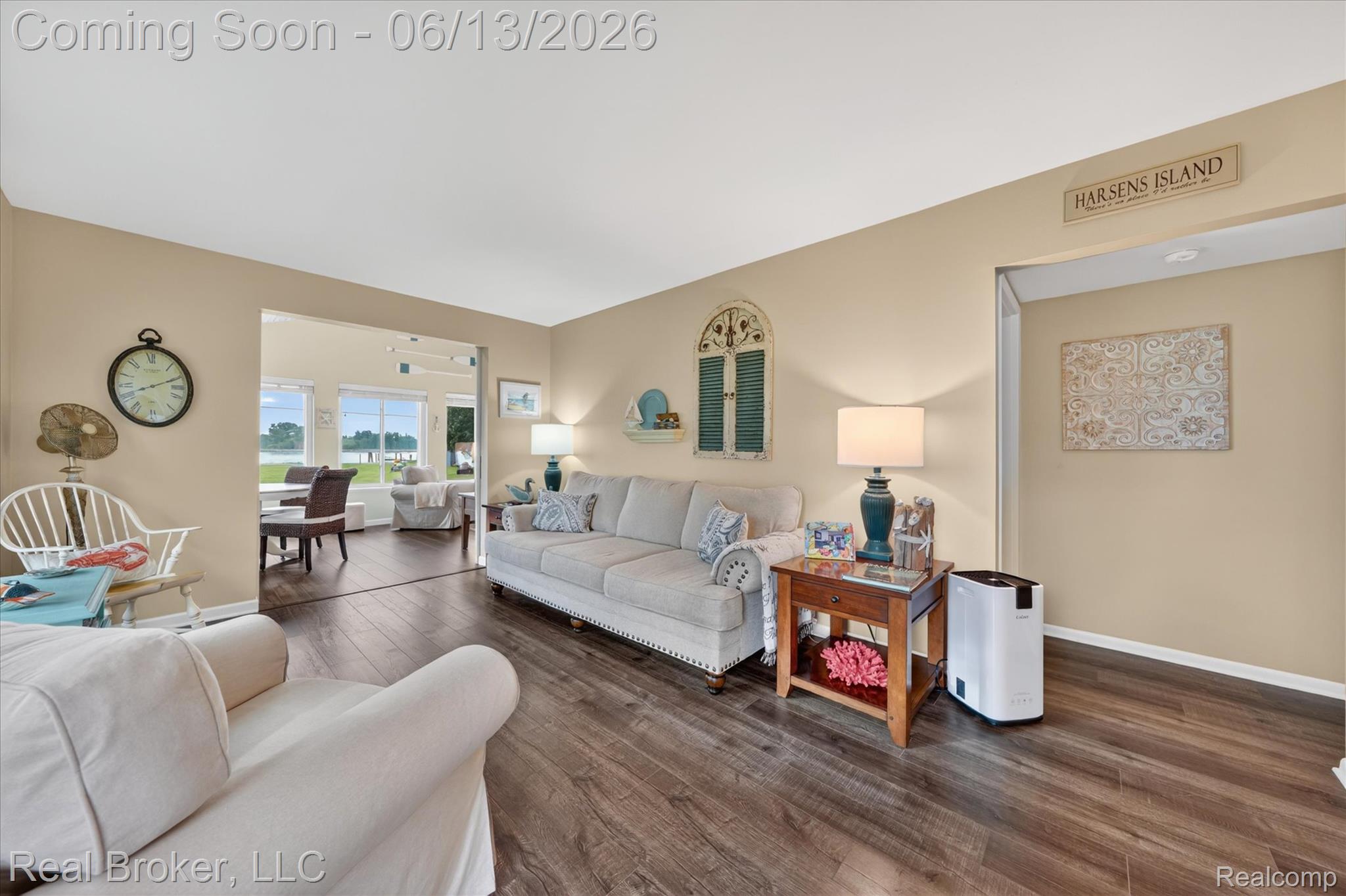 125 Maple Avenue