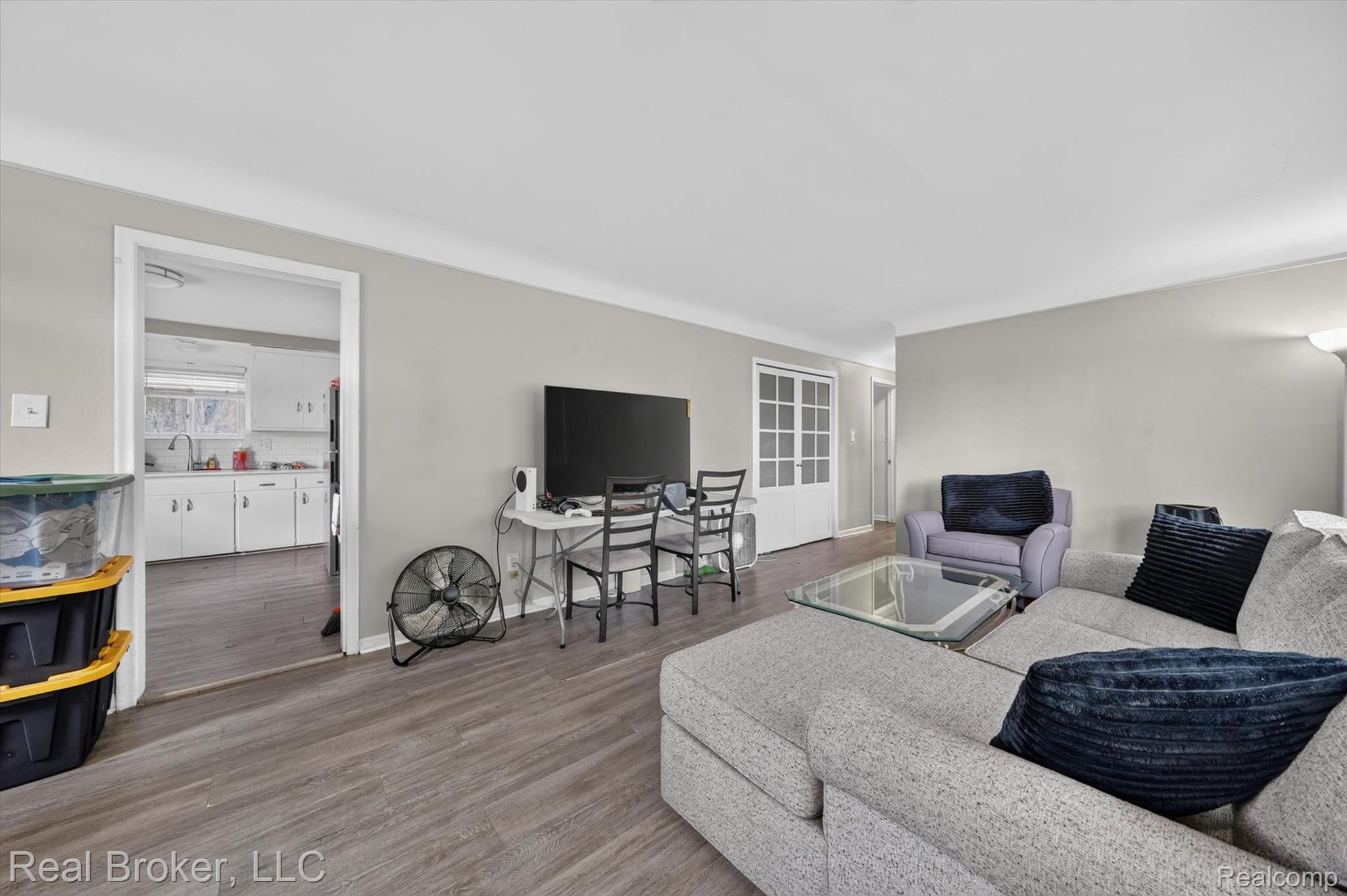13905 Longacre Street