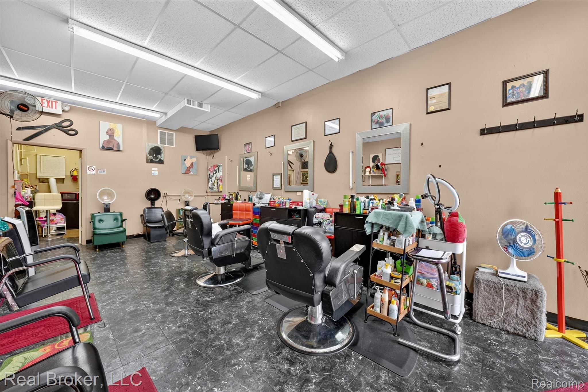 22713-22715 Plymouth Road