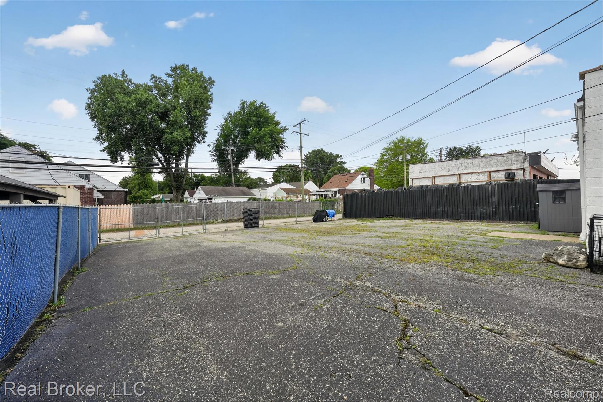 22713-22715 Plymouth Road