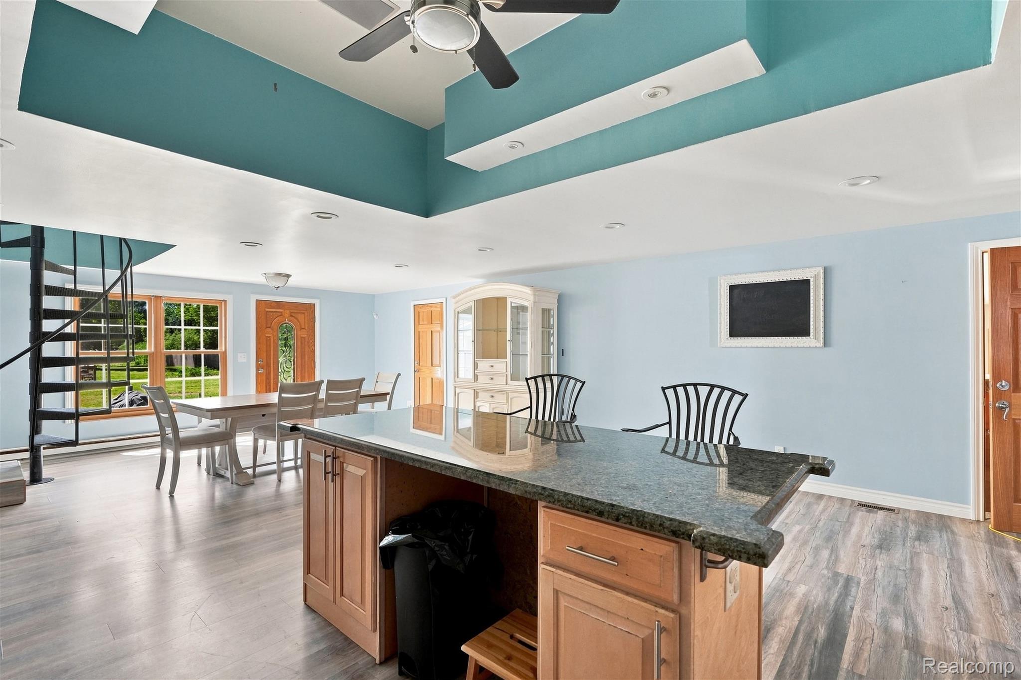 5161 Parker Road
