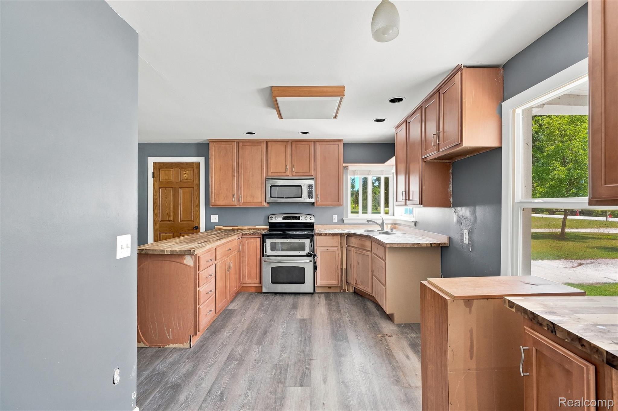 5161 Parker Road
