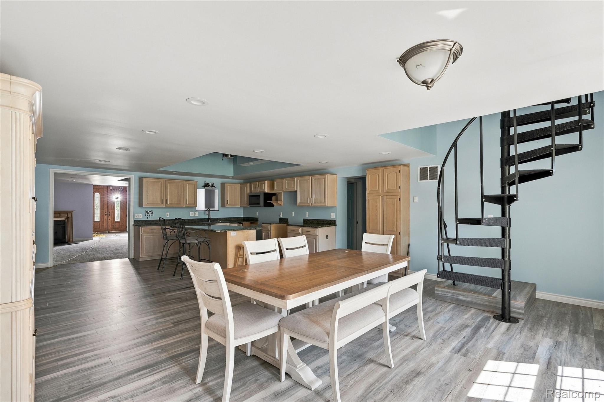 5161 Parker Road