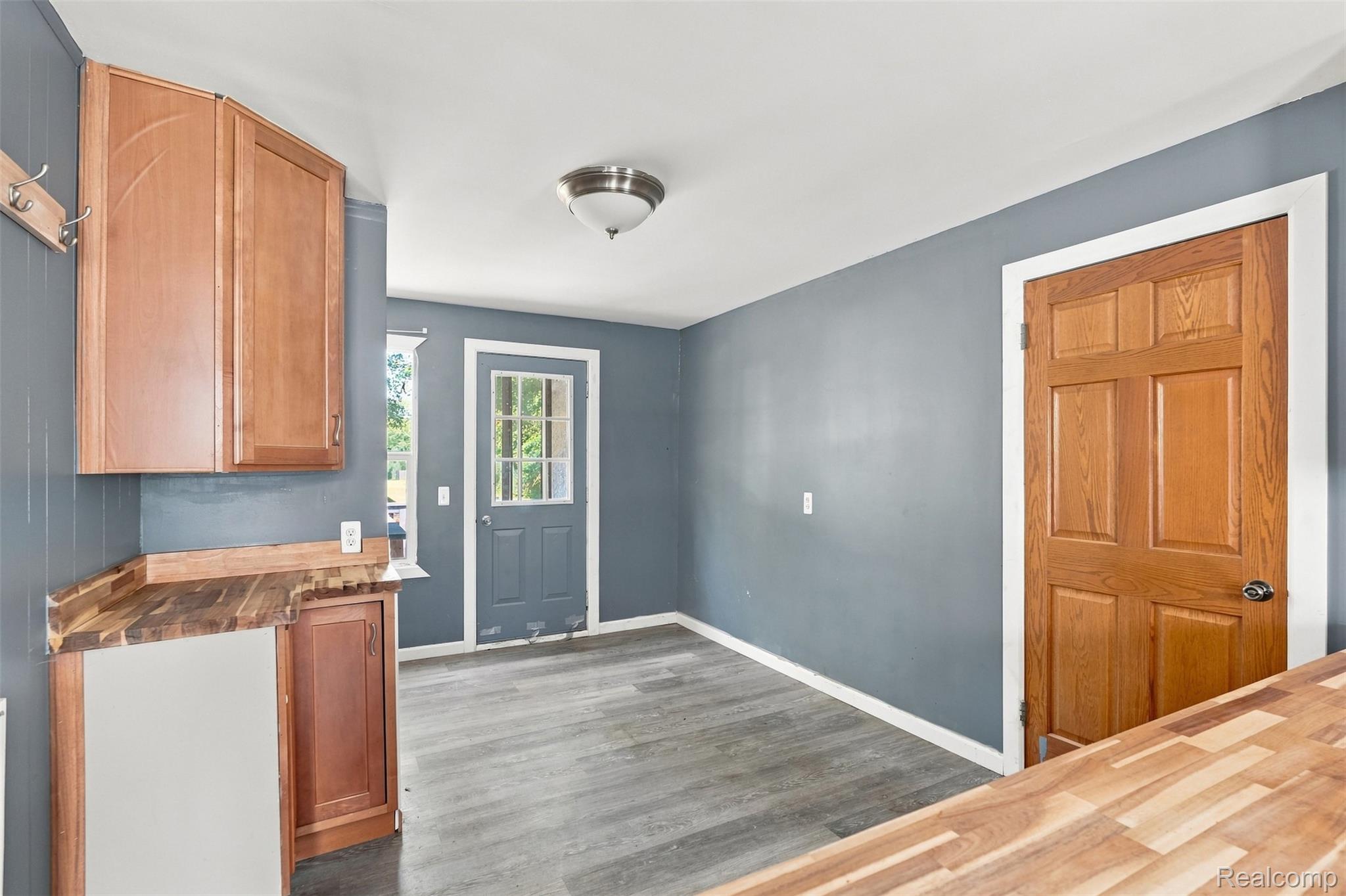 5161 Parker Road