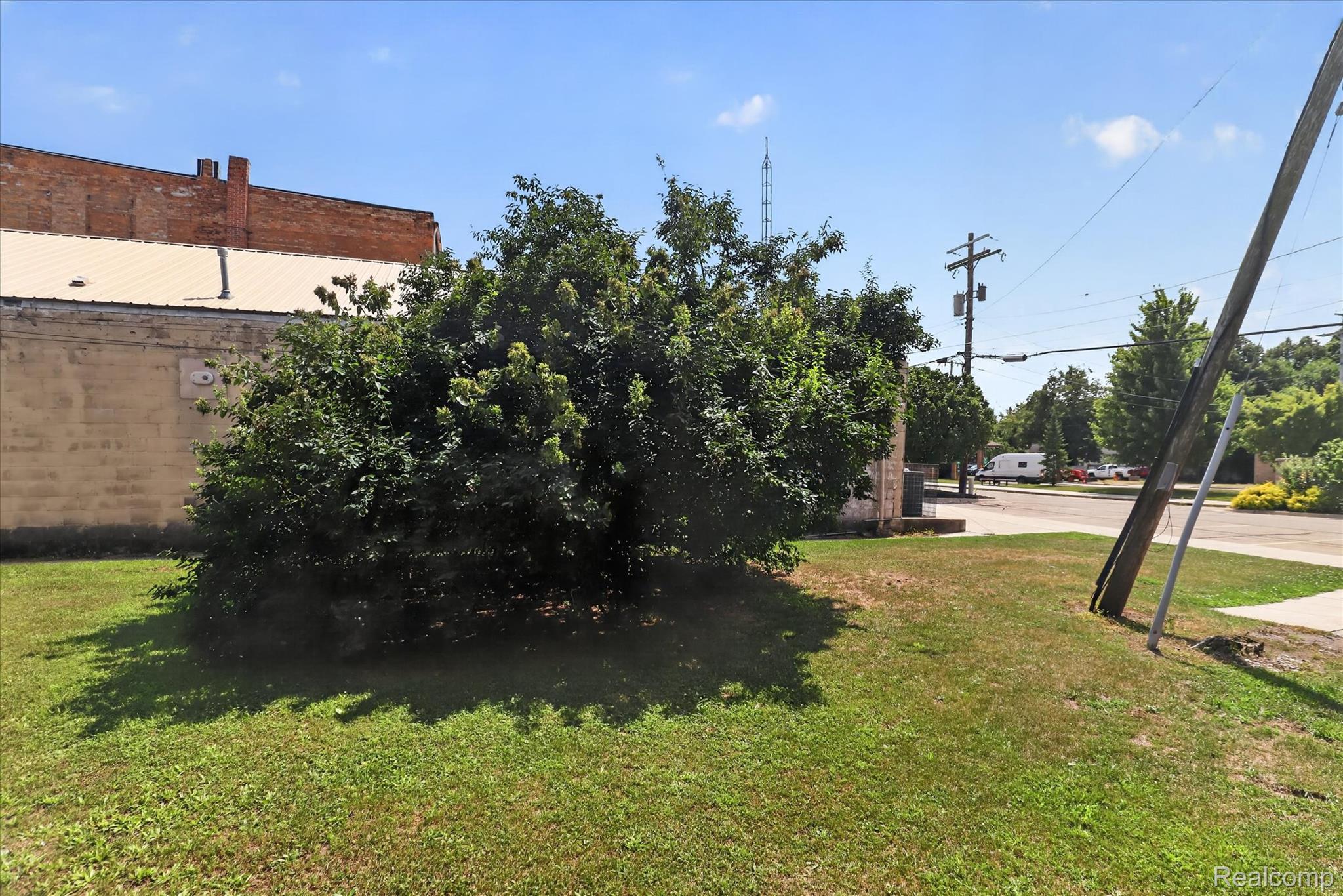 231 W Main Street
