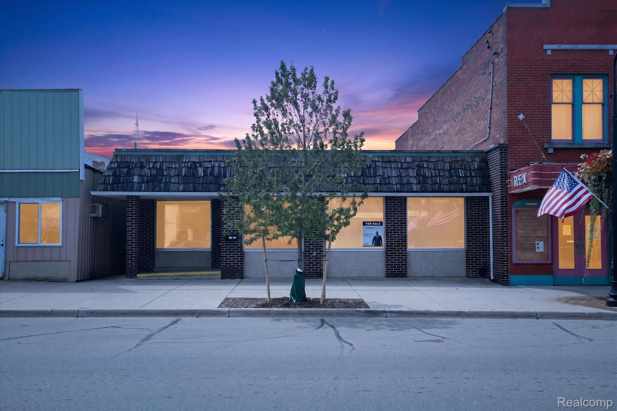 231 W Main Street