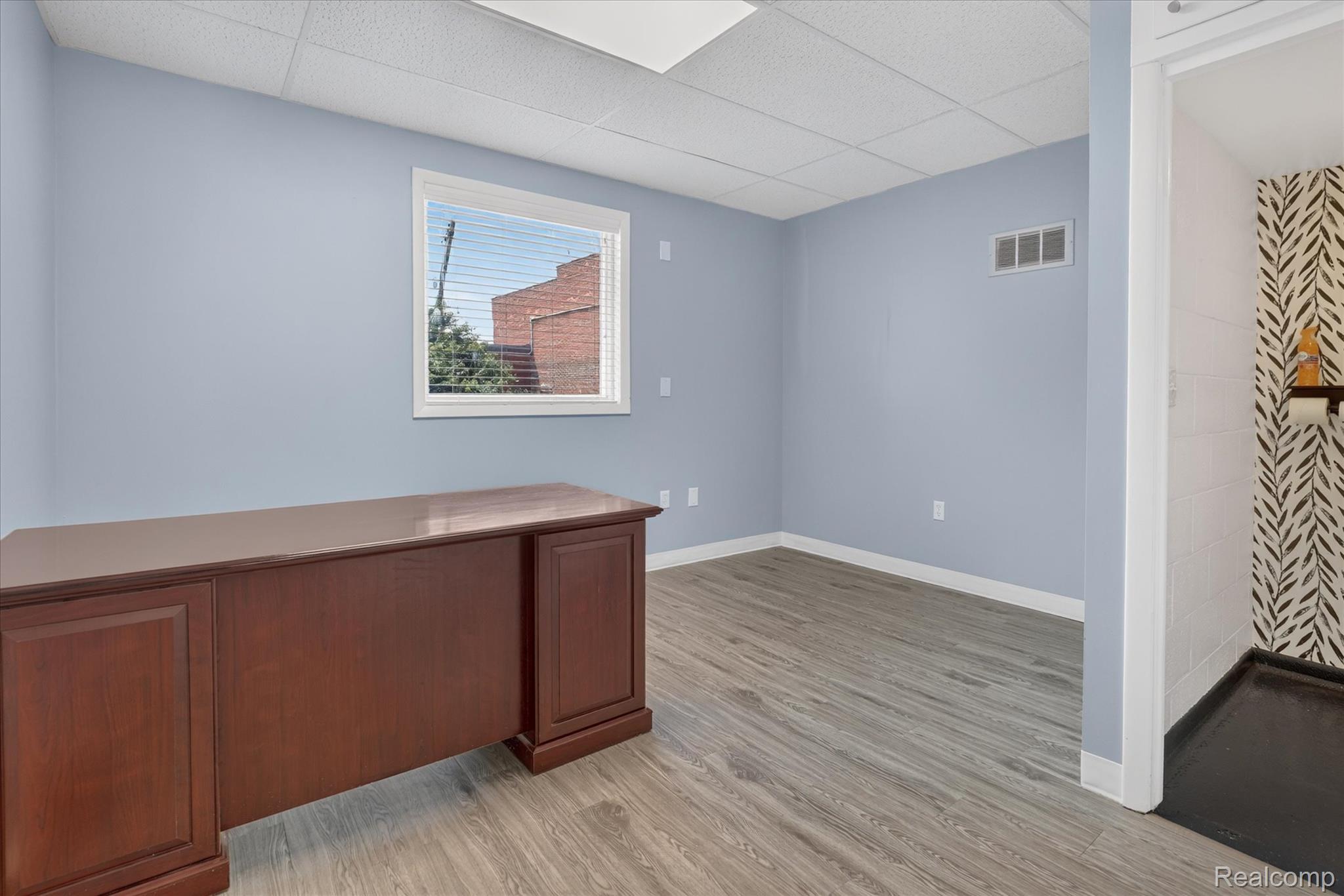 231 W Main Street