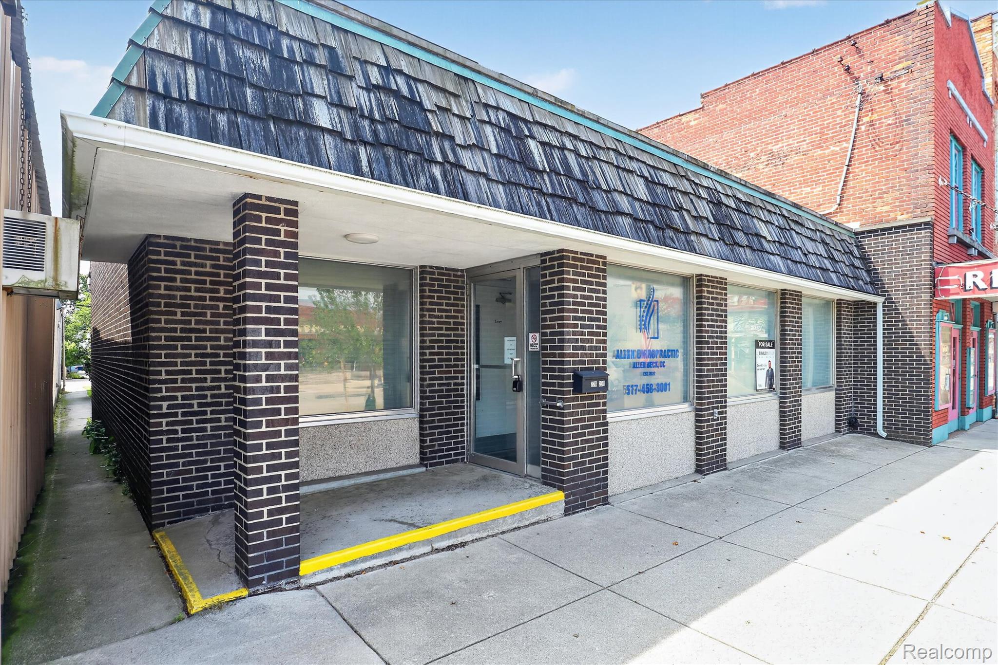 231 W Main Street