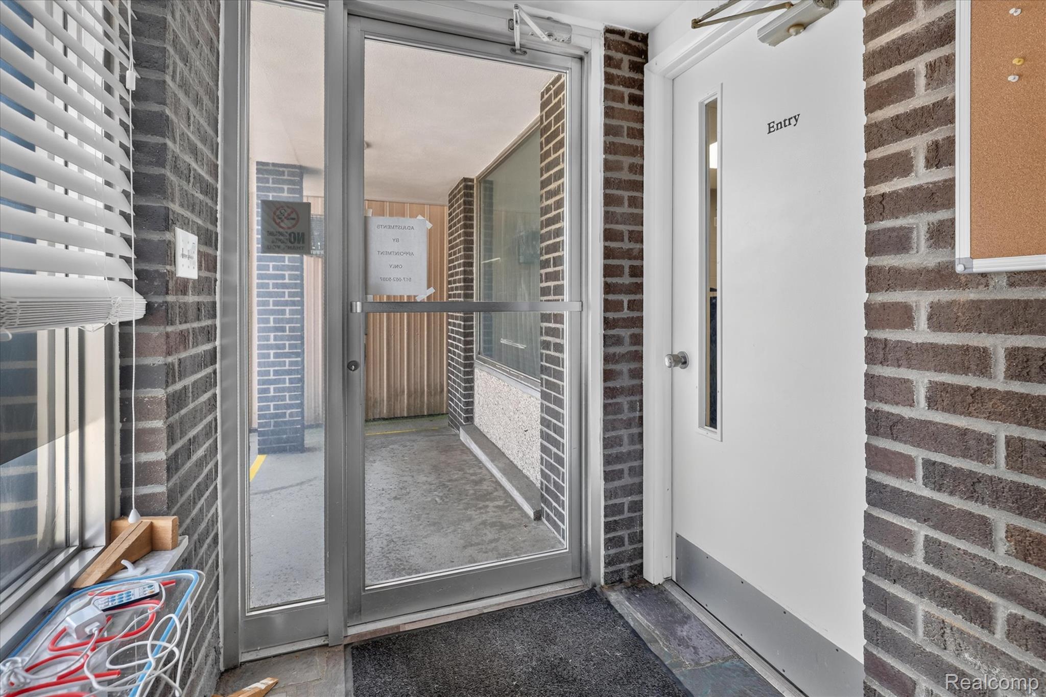 231 W Main Street