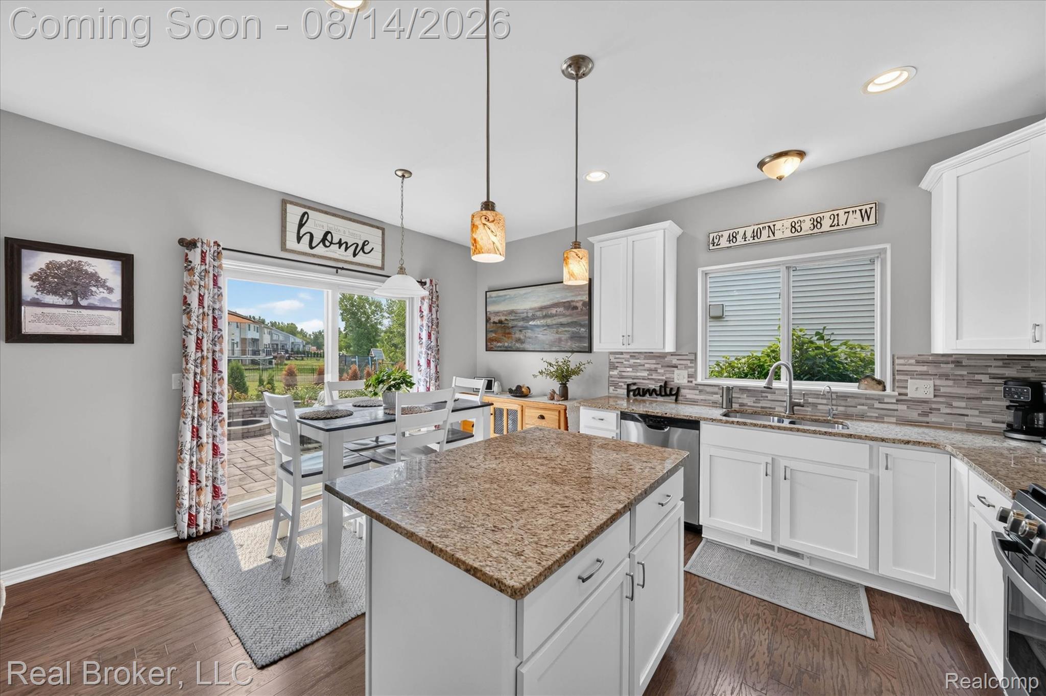 322 Hidden River E