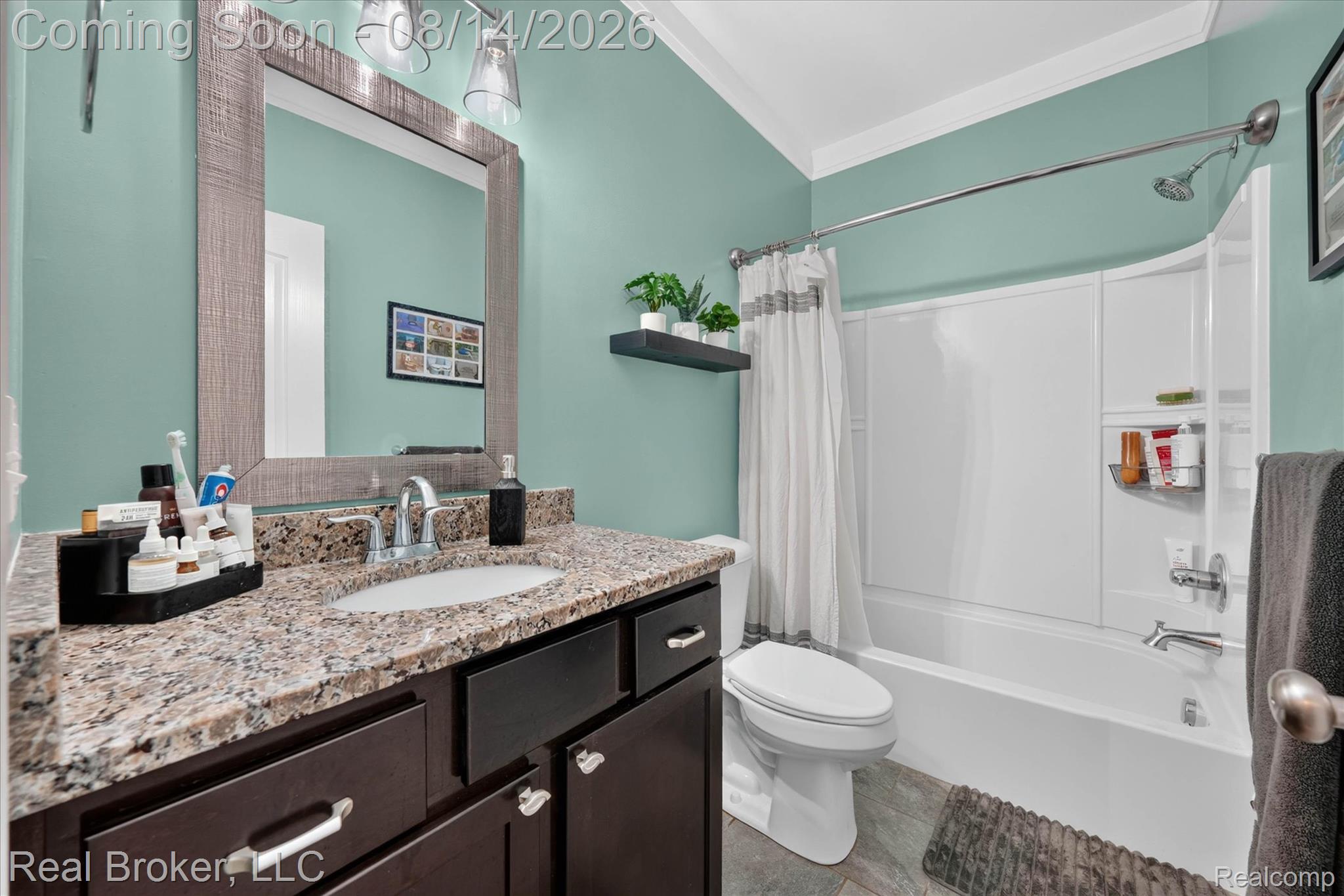 322 Hidden River E