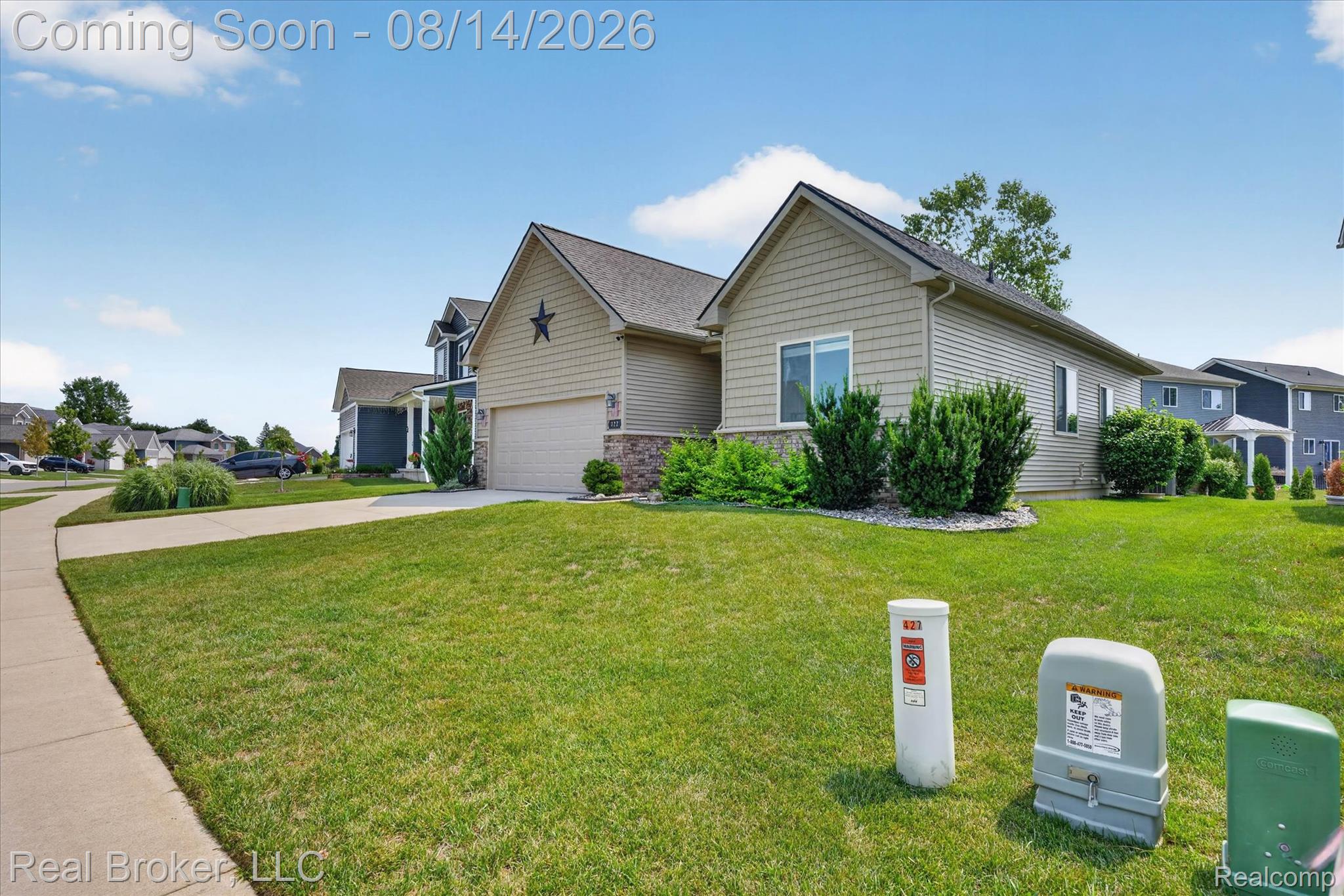 322 Hidden River E